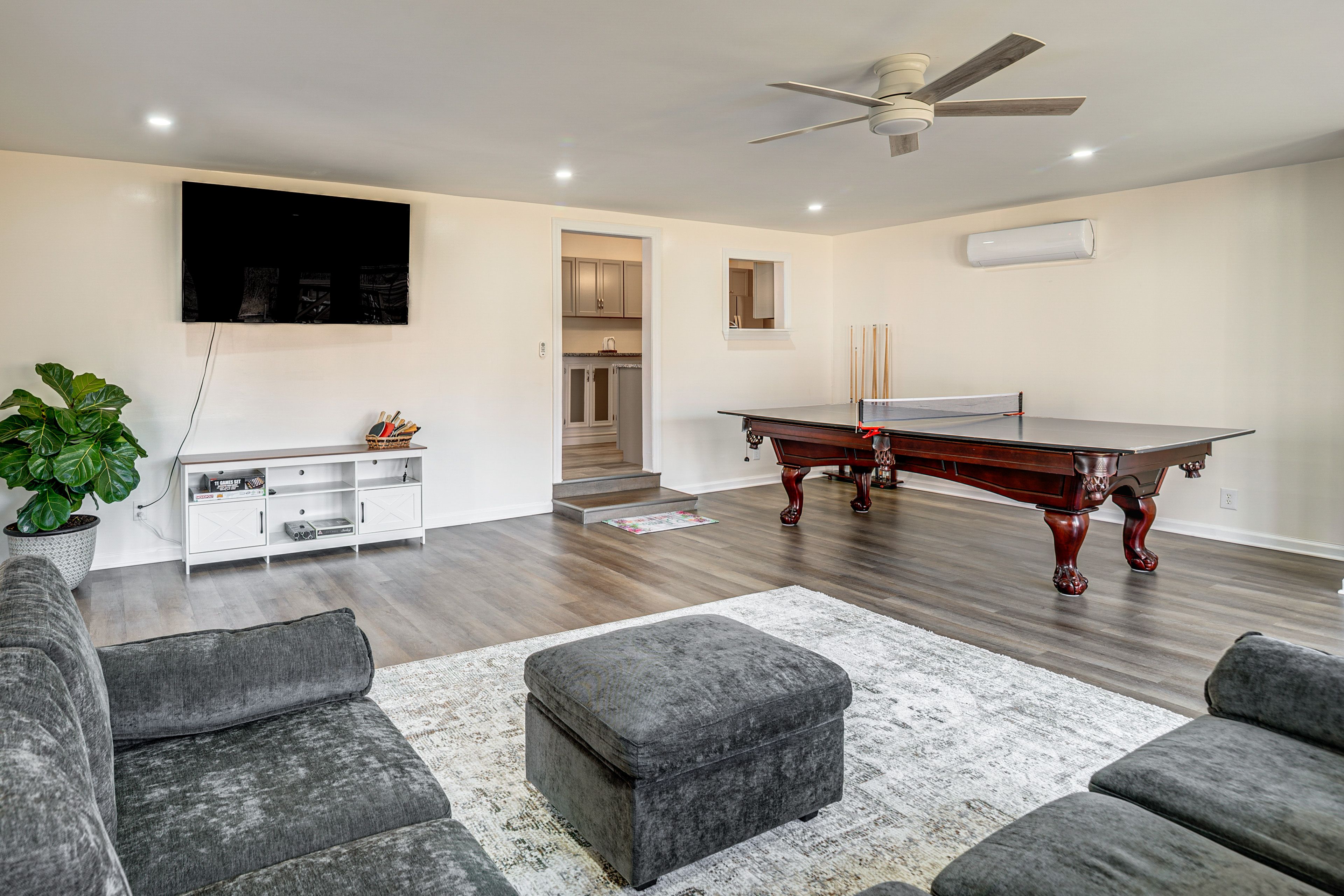 Springfield Vacation Rental | 3BR | 2BA | 1,676 Sq Ft