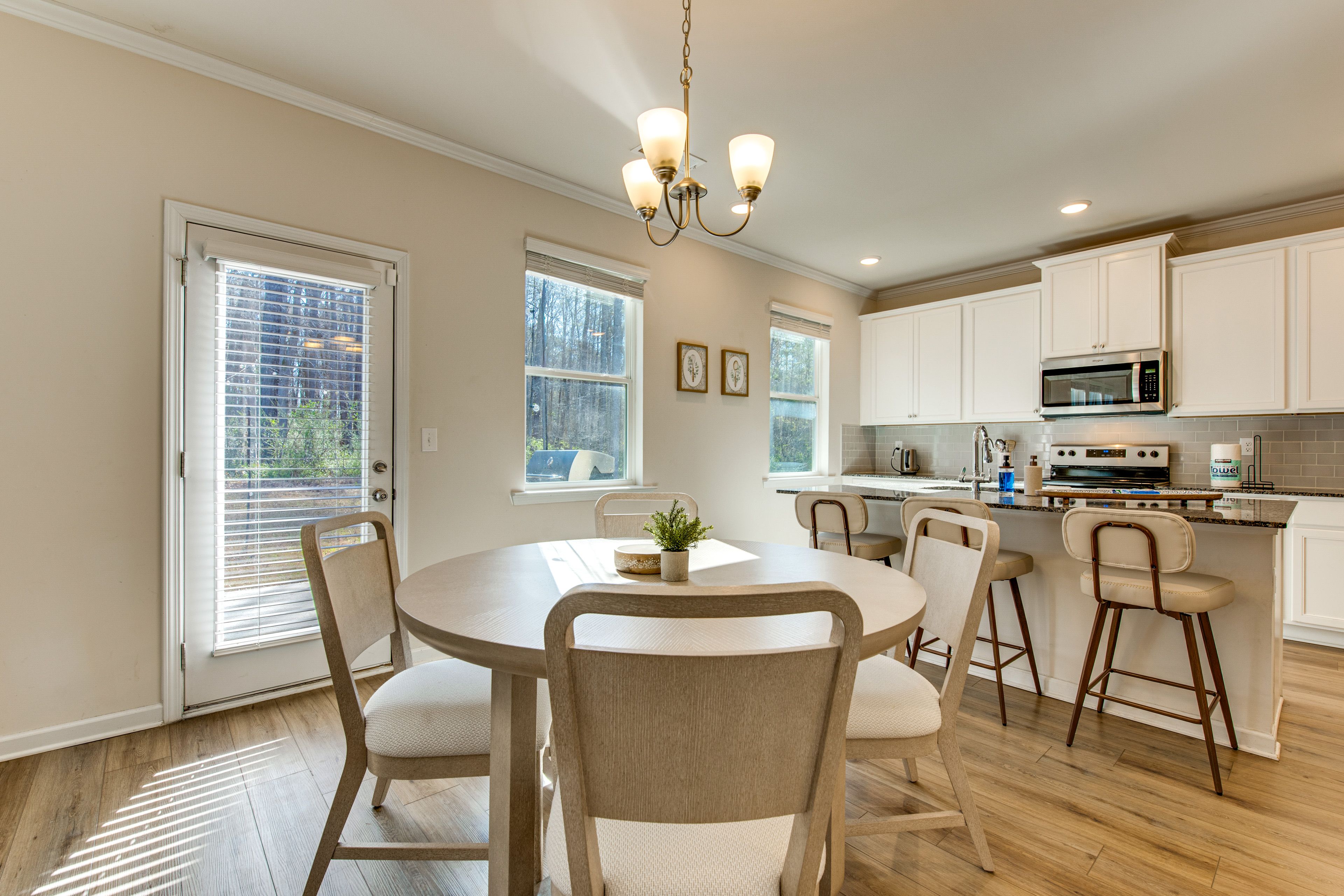 Dining Area | 1st Floor