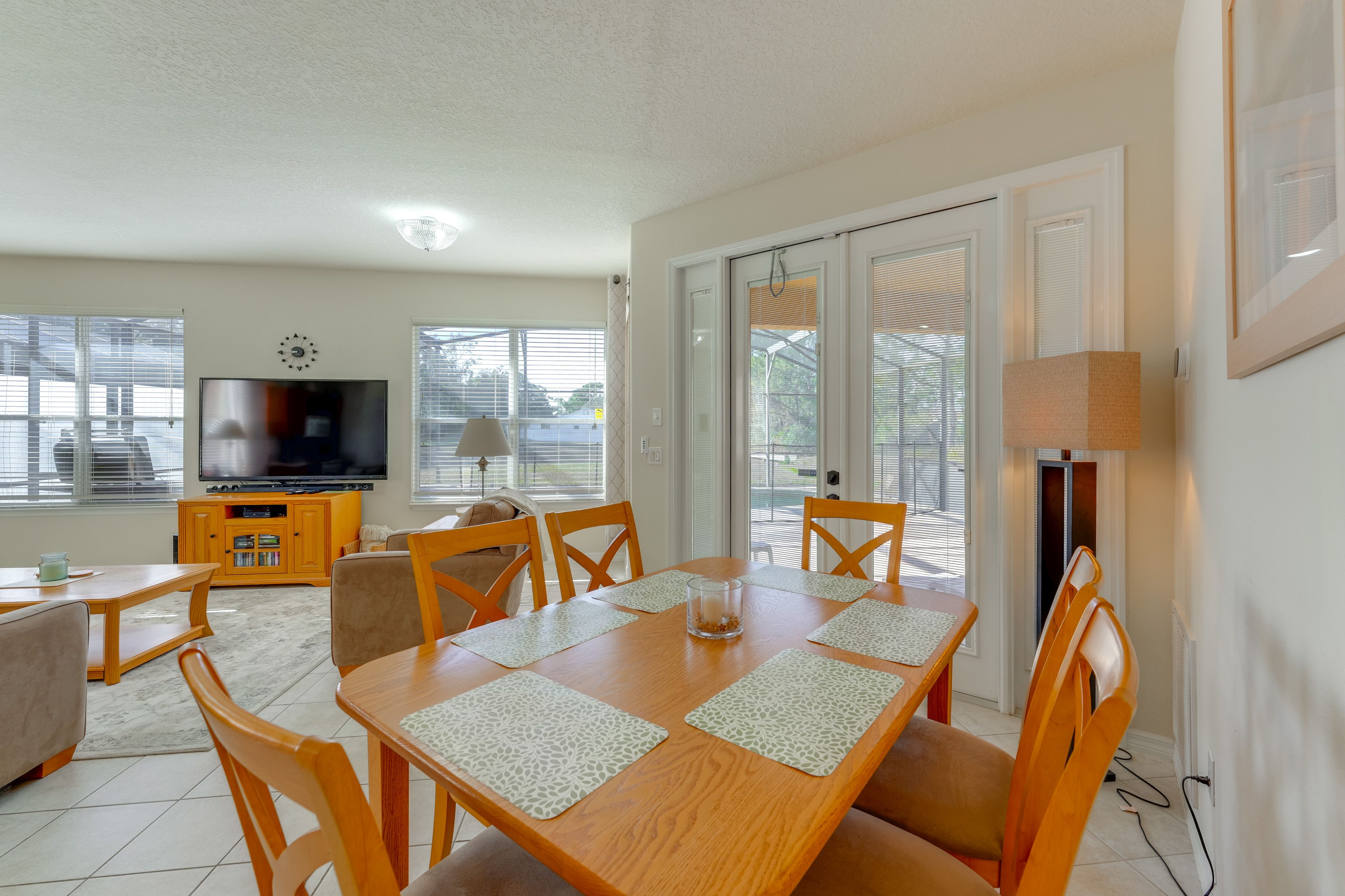 Dining Area | 1st Floor