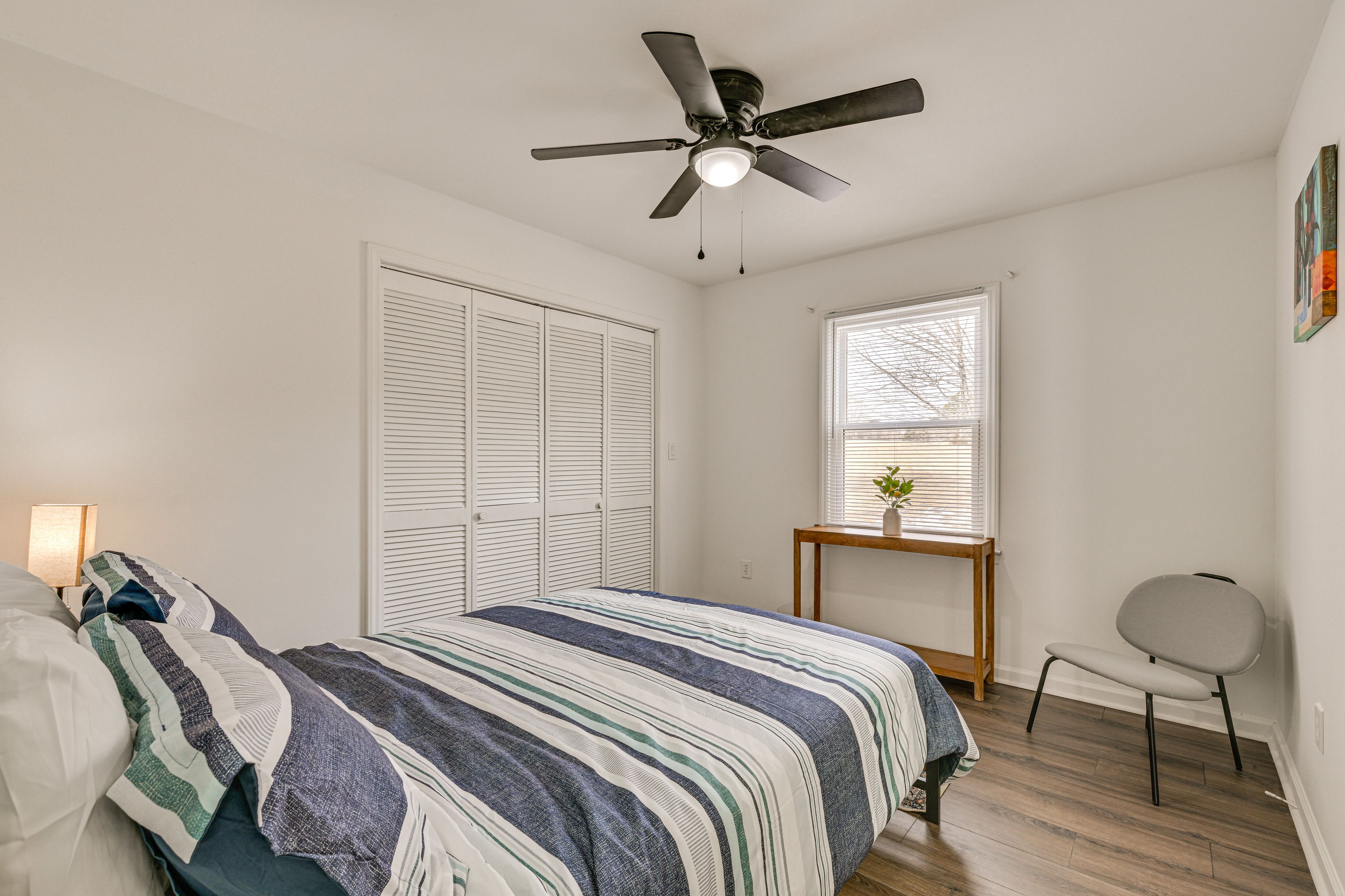 Bedroom 2 | 1st Floor | Queen Bed