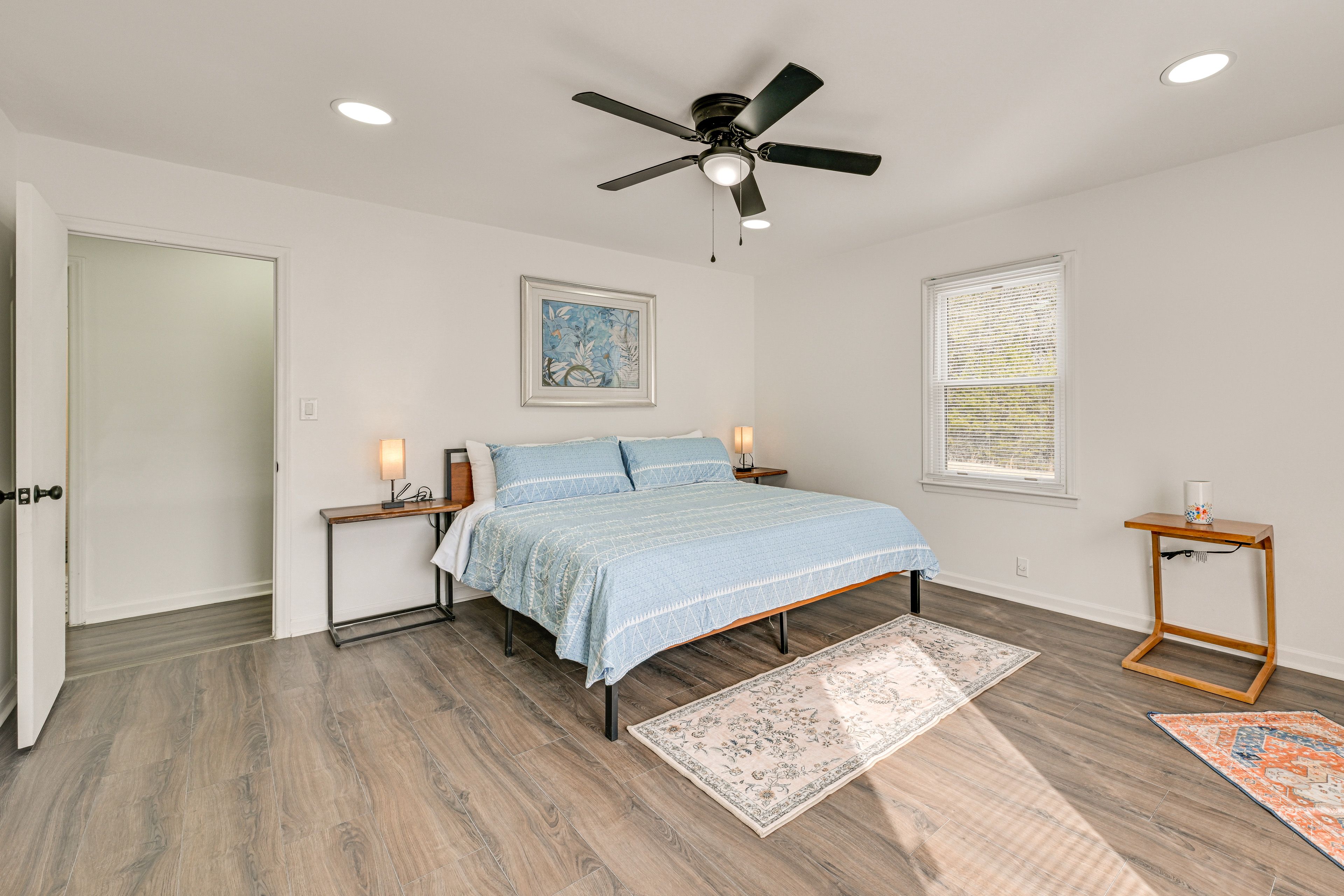 Bedroom 1 | 1st Floor | King Bed