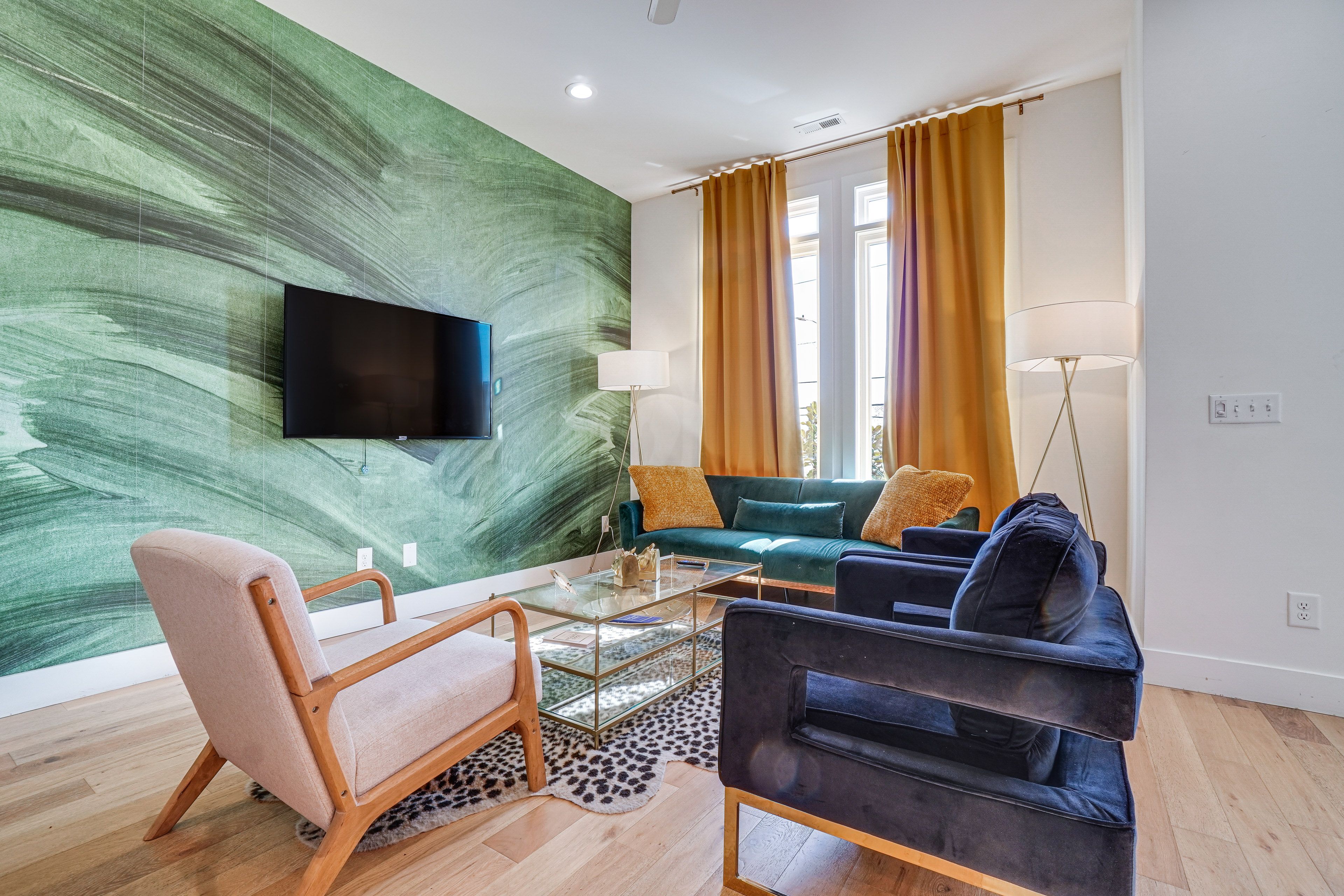 Living Room | 2nd Floor