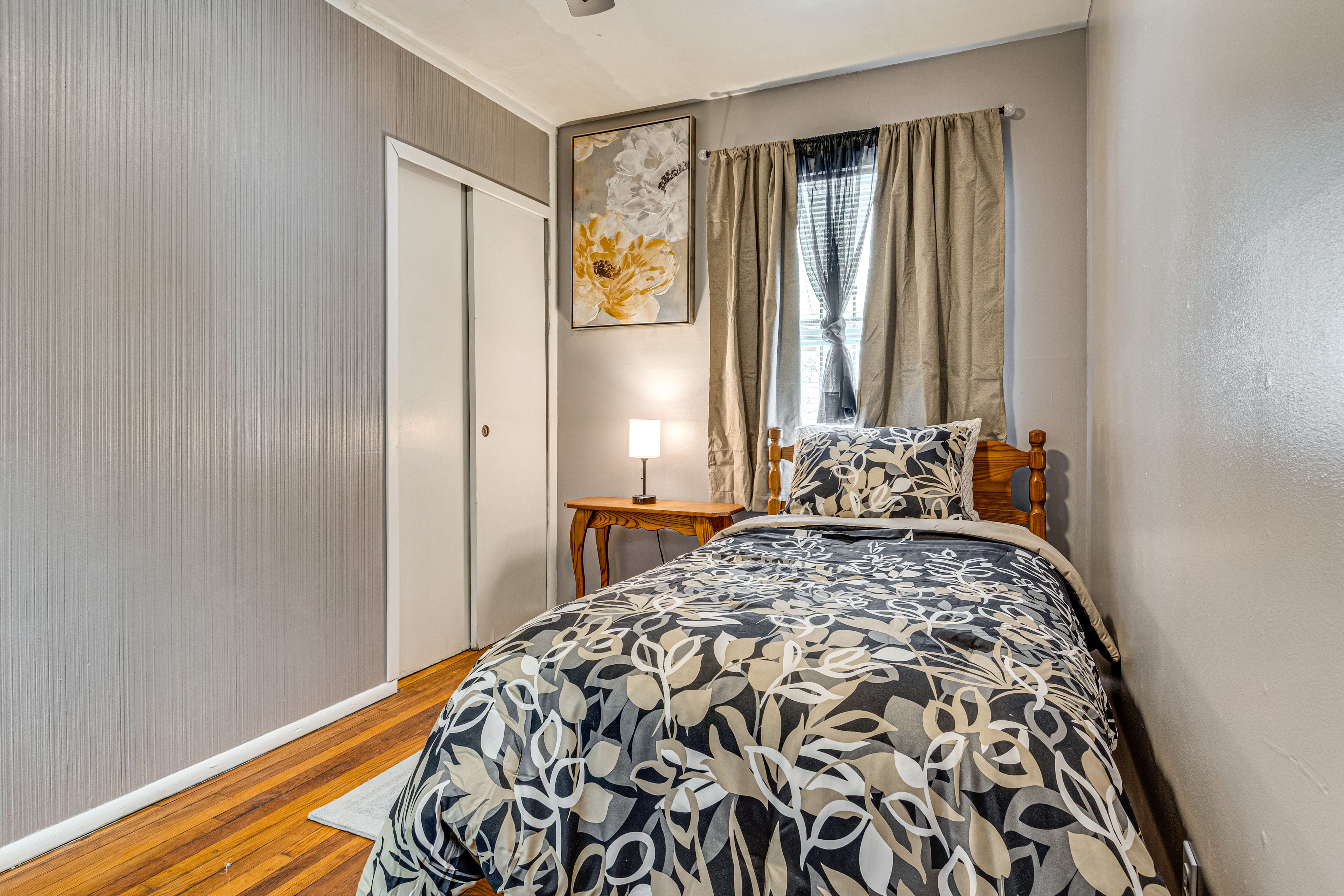 Bedroom 3 | Twin Bed