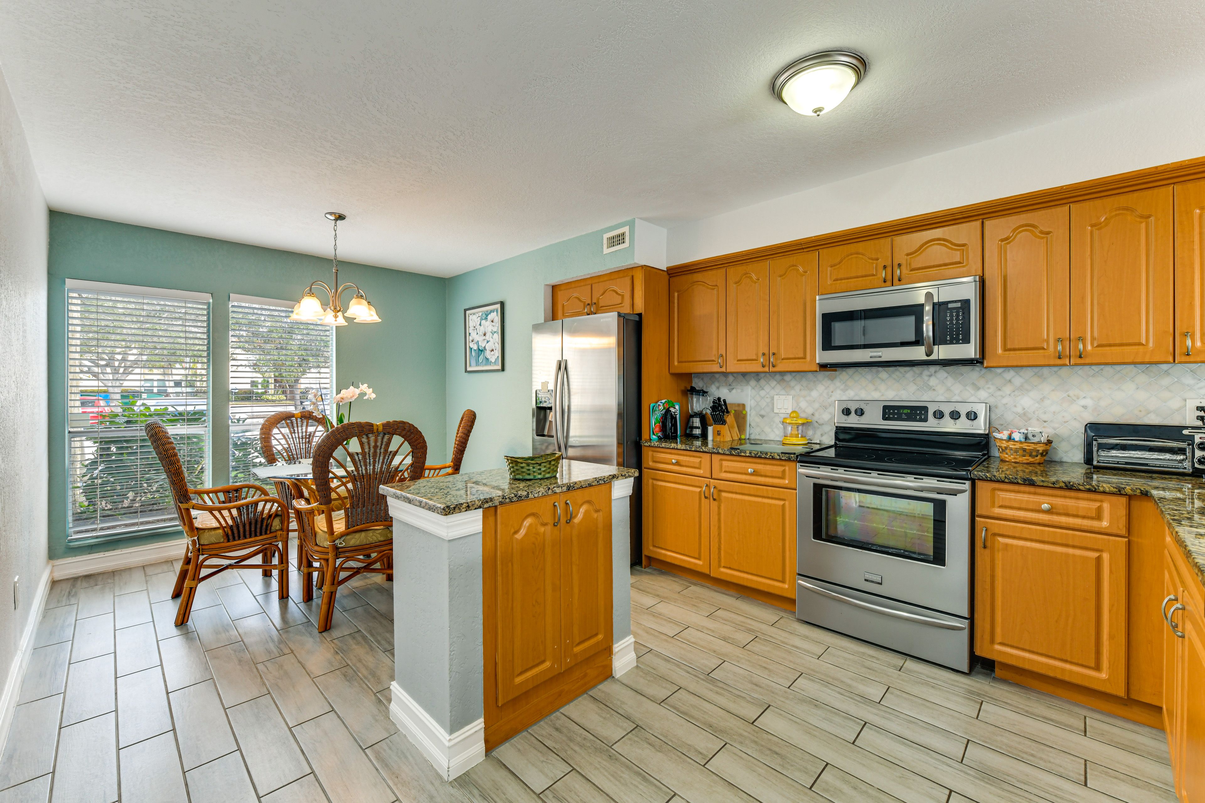 Kitchen | Dining Area | Cooking Basics