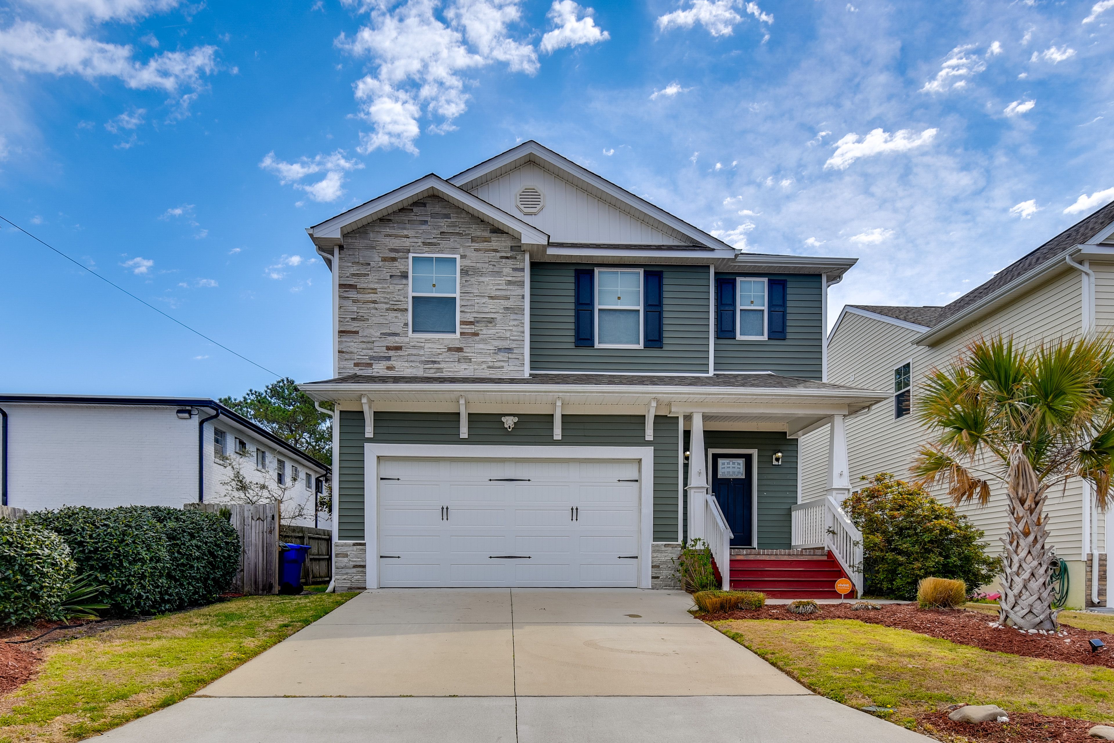 Parking | Driveway (4 Vehicles)