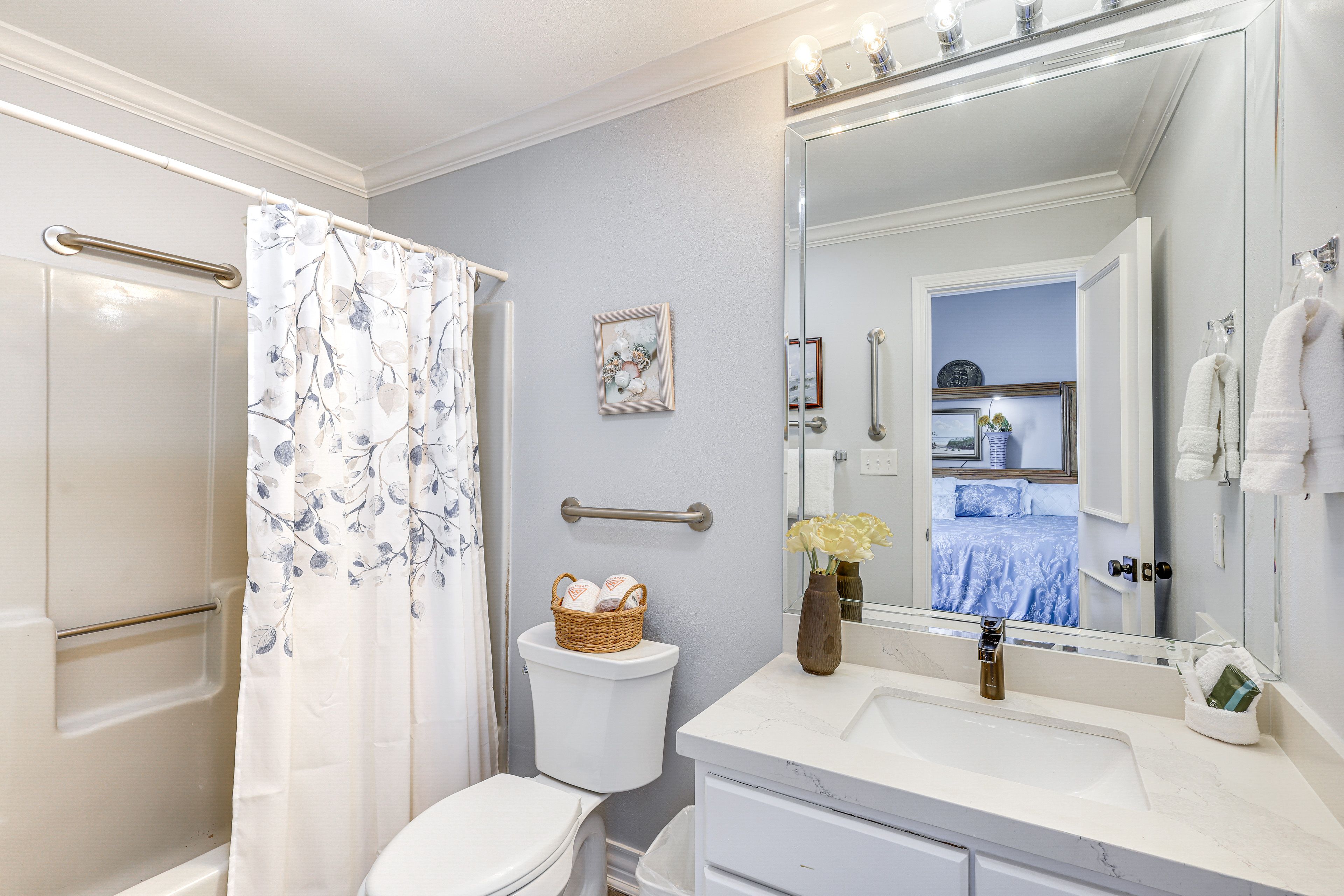 En-Suite Bathroom