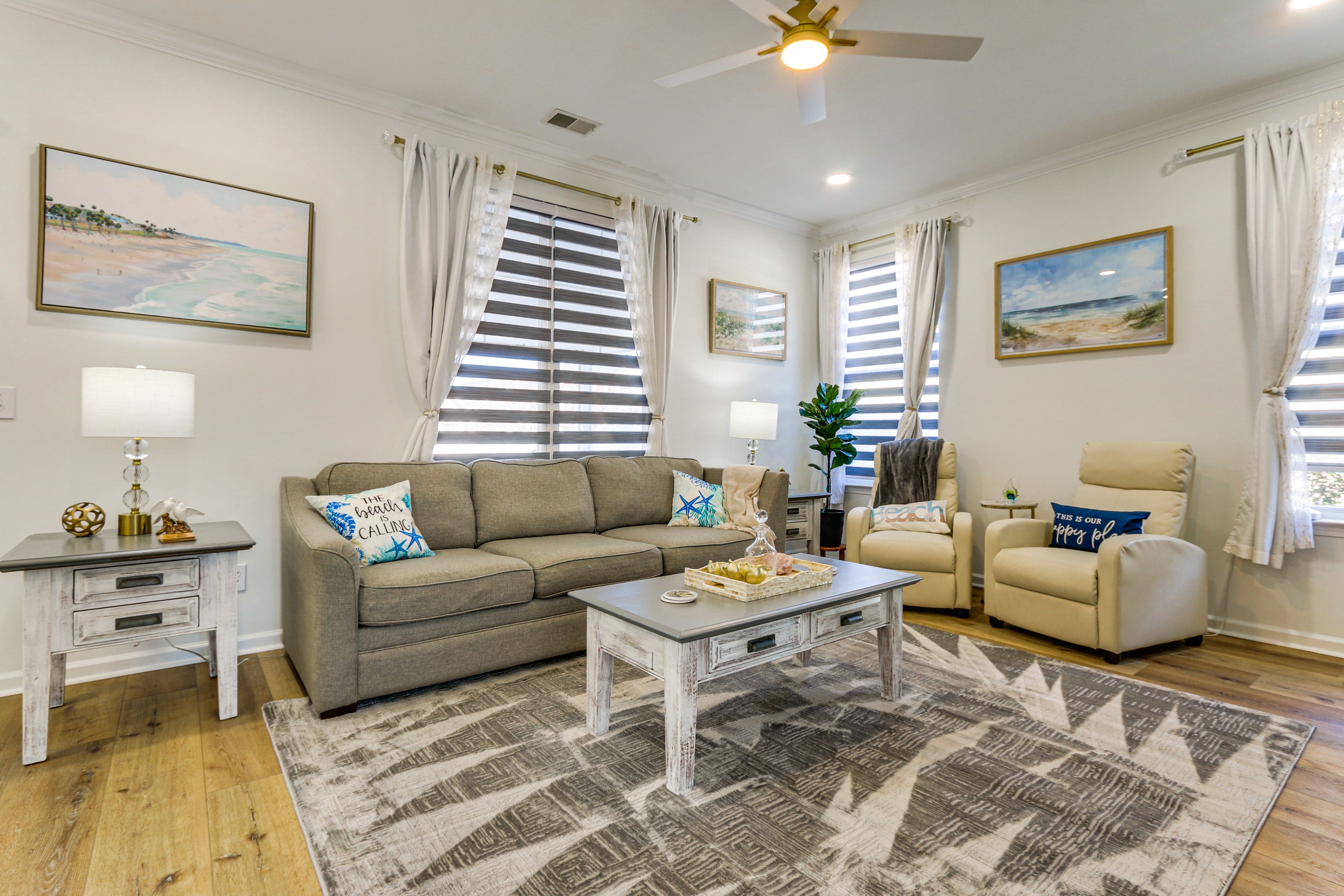 Living Room | Smart TV | 1st Floor