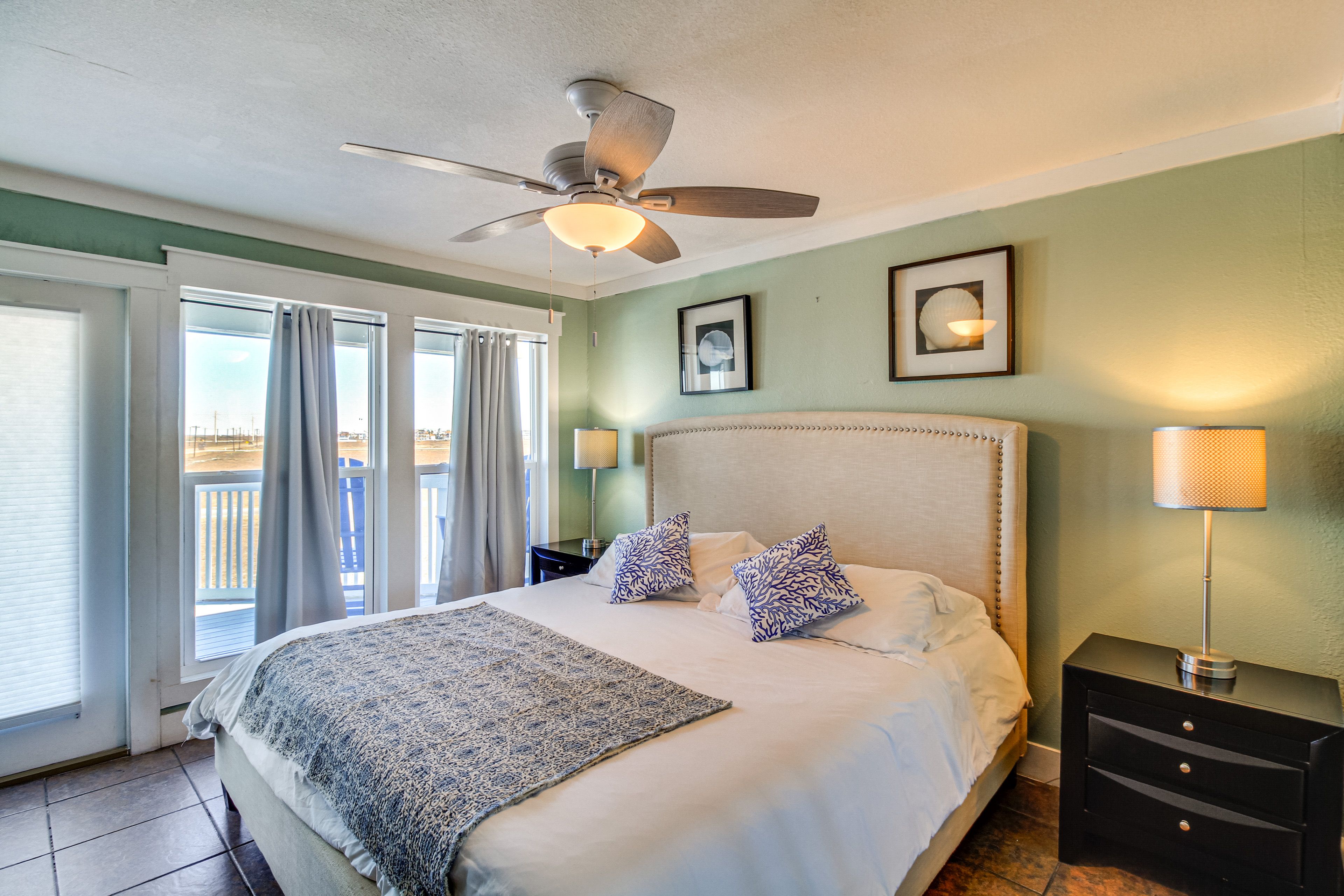 Bedroom 2 | King Bed