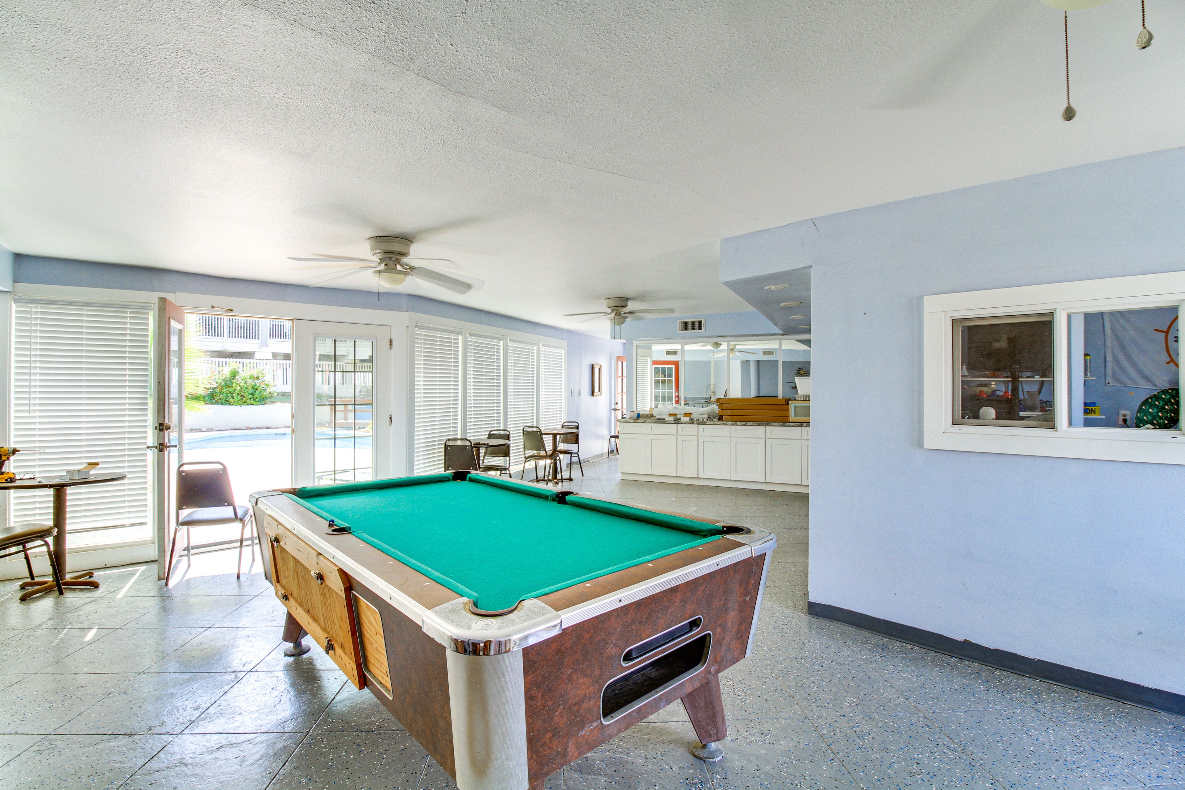 Mustang Island Beach Club | Community Amenities