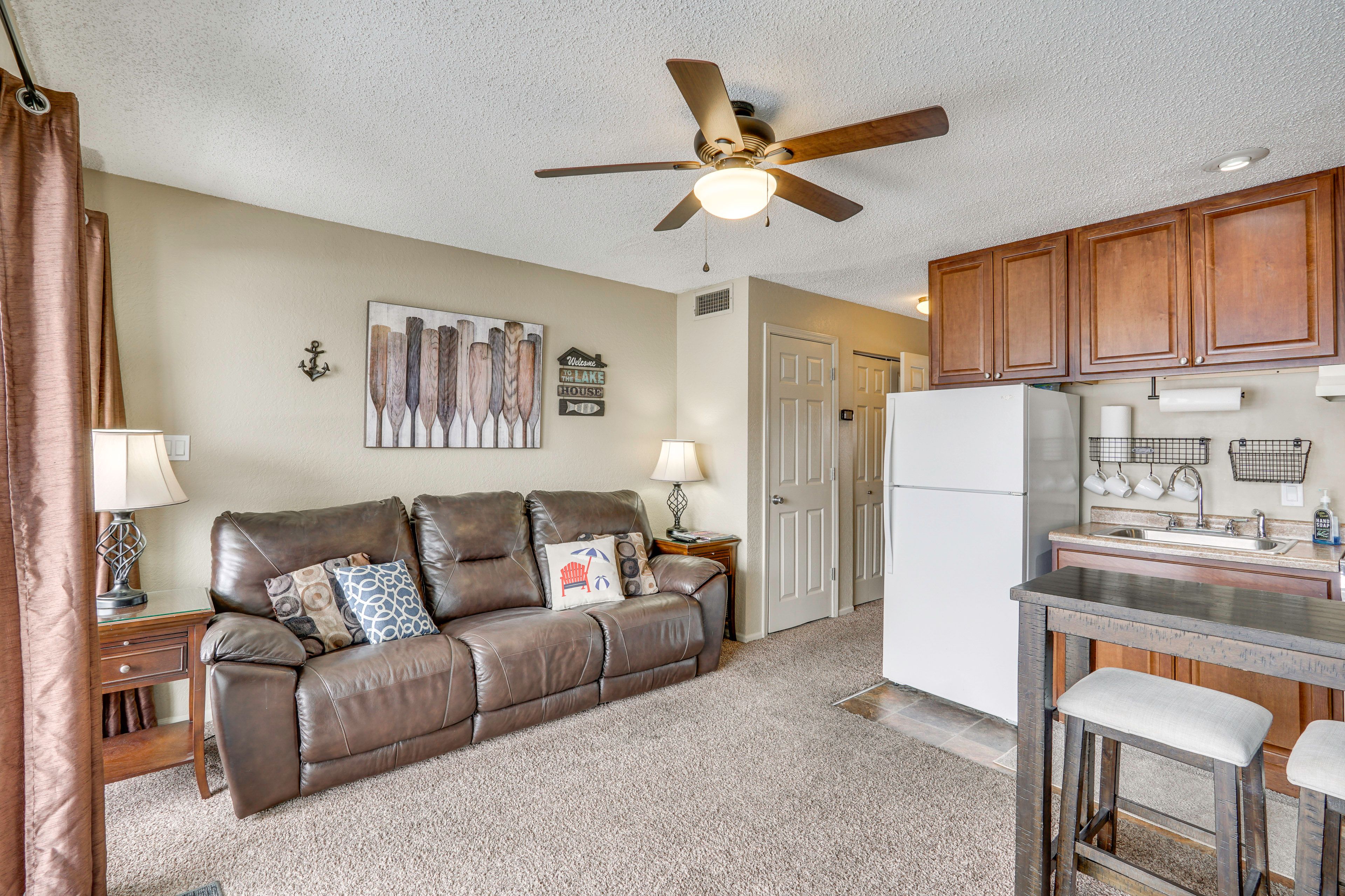 Living Room | Full Murphy Bed