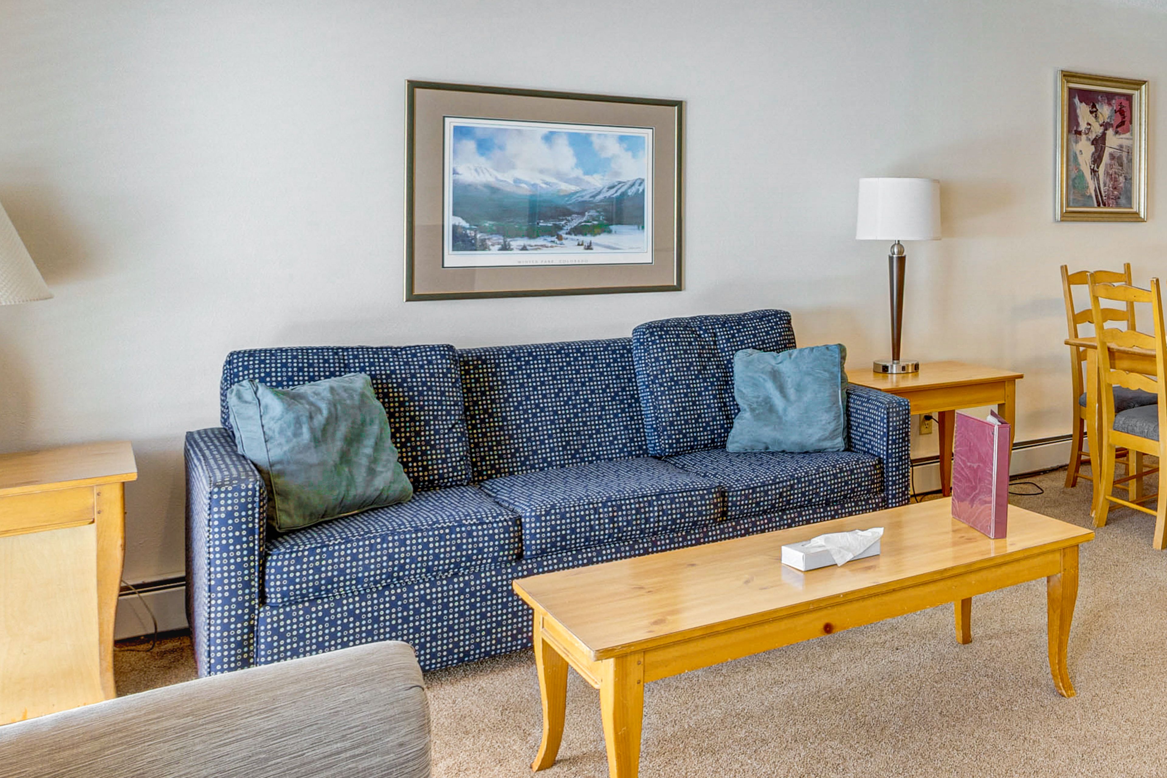 Living Room | Queen Sleeper Sofa | 1st Floor