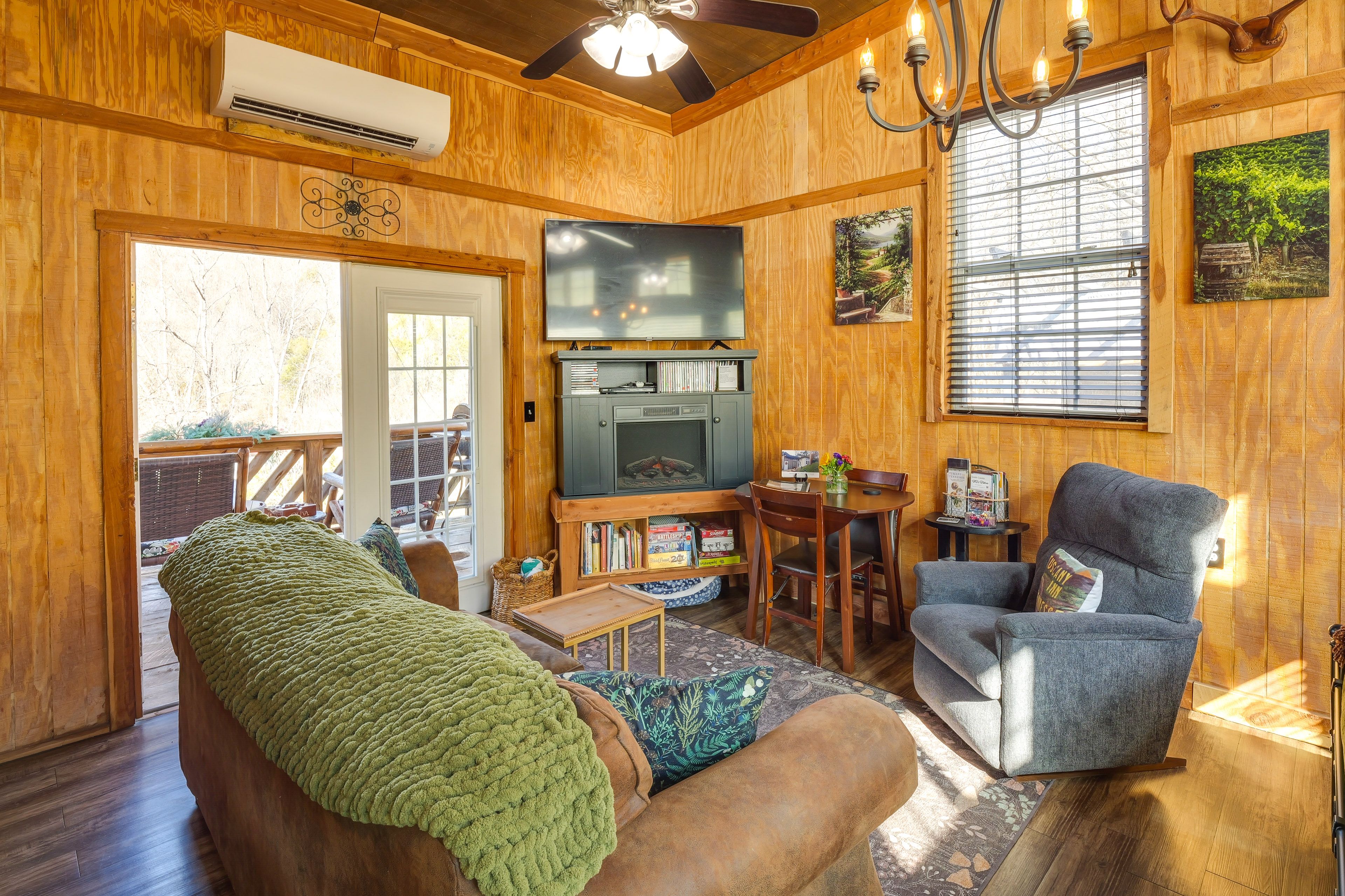 Hickman Vacation Rental | Studio | 1BA | 400 Sq Ft