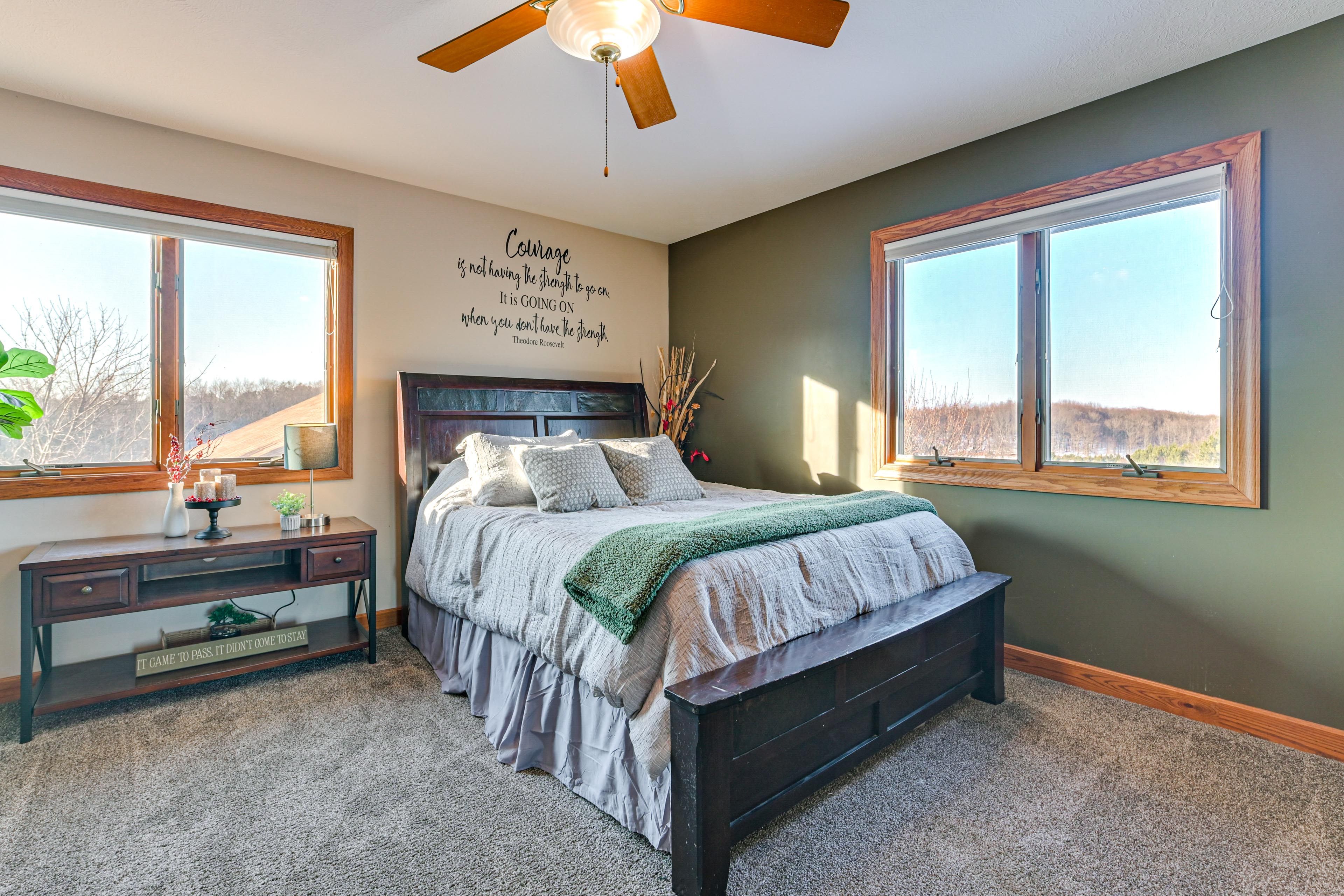 Bedroom 6 | Queen Bed