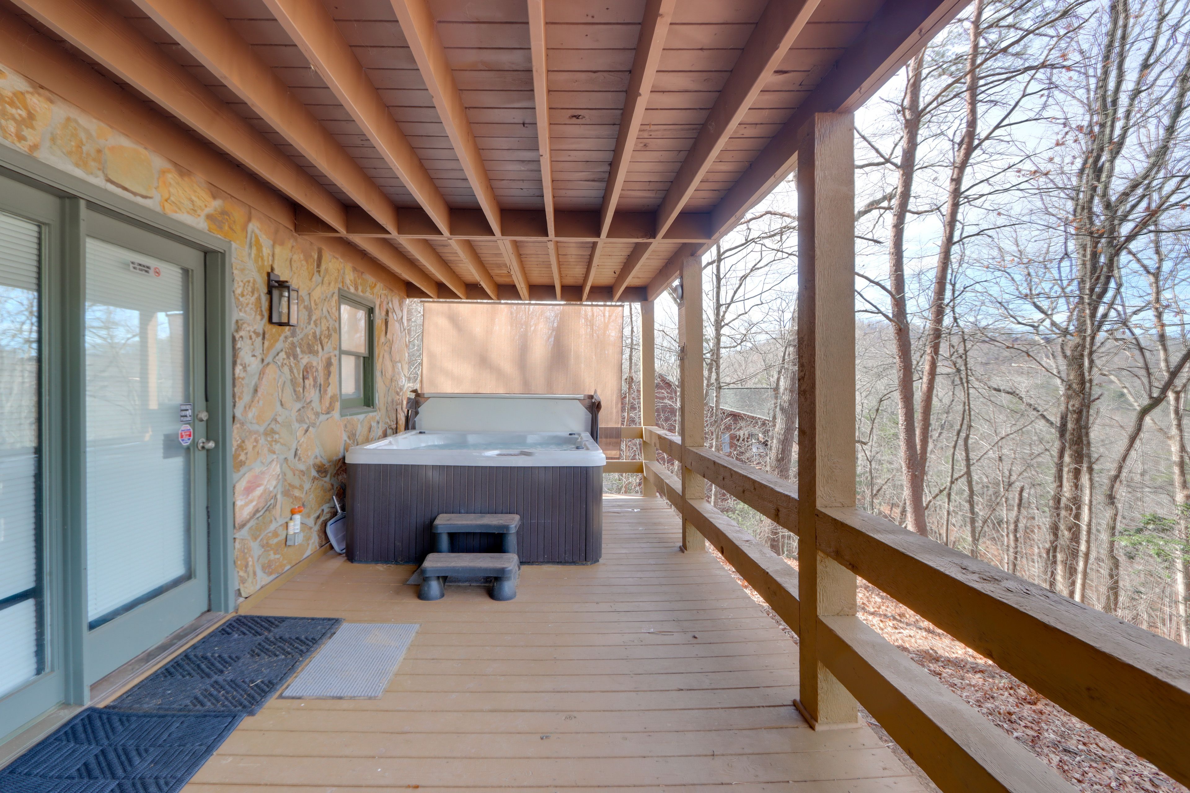Lower-Level Deck | Private Hot Tub | 5 Mi to Downtown Blue Ridge