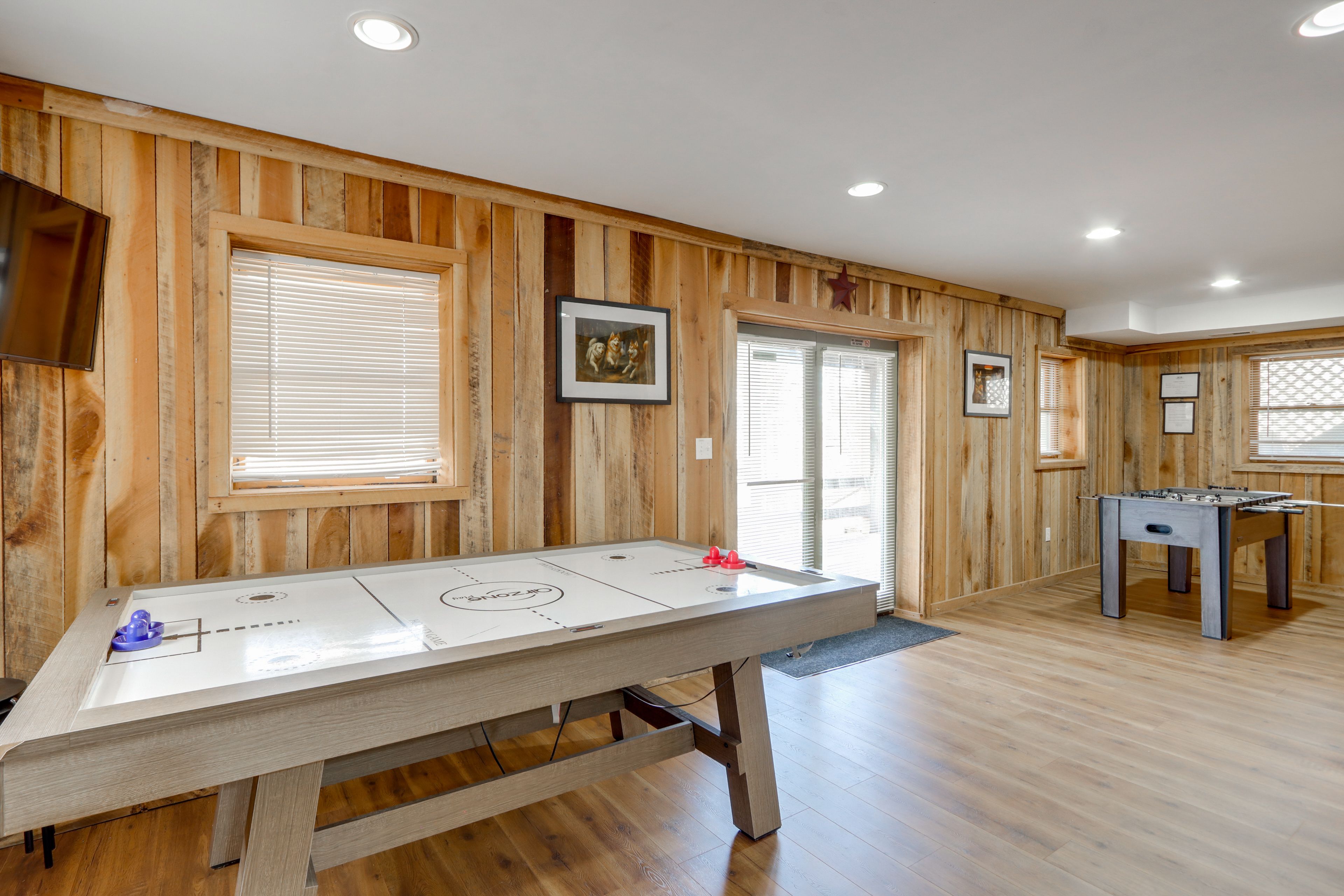 Game Room | Lower Level | Full Bunk Bed