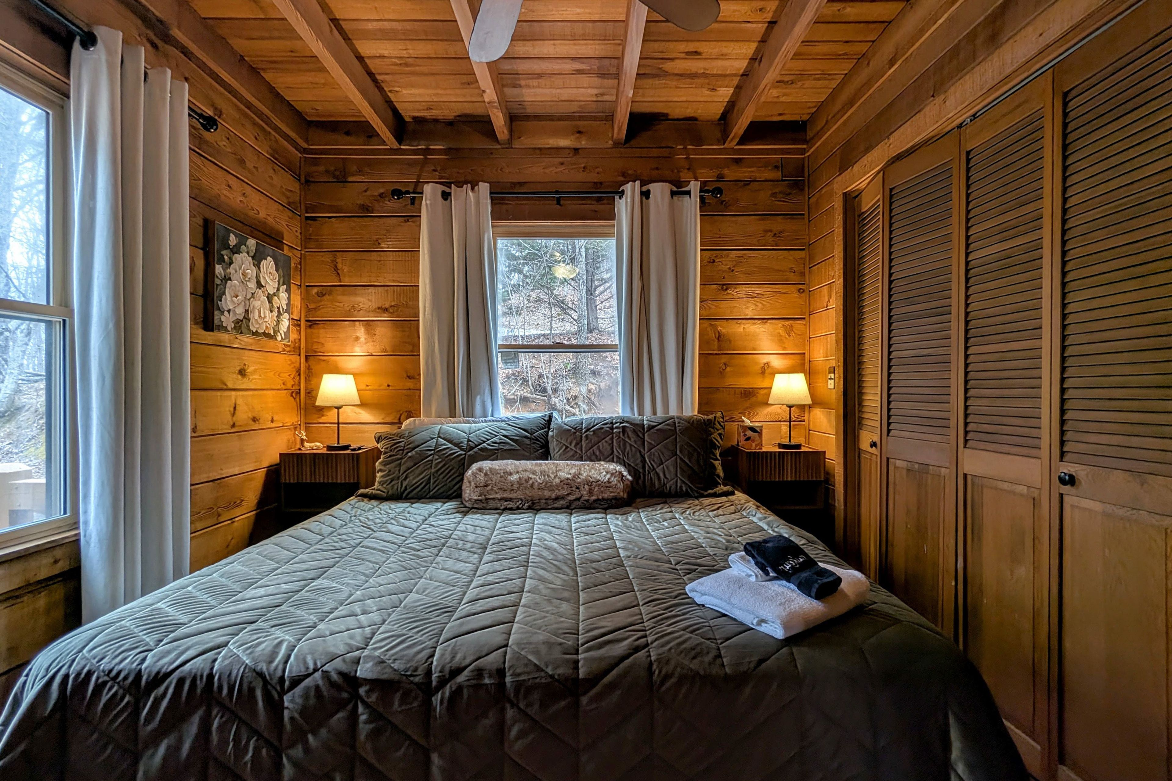 Bedroom 2 | Main Level | King Bed