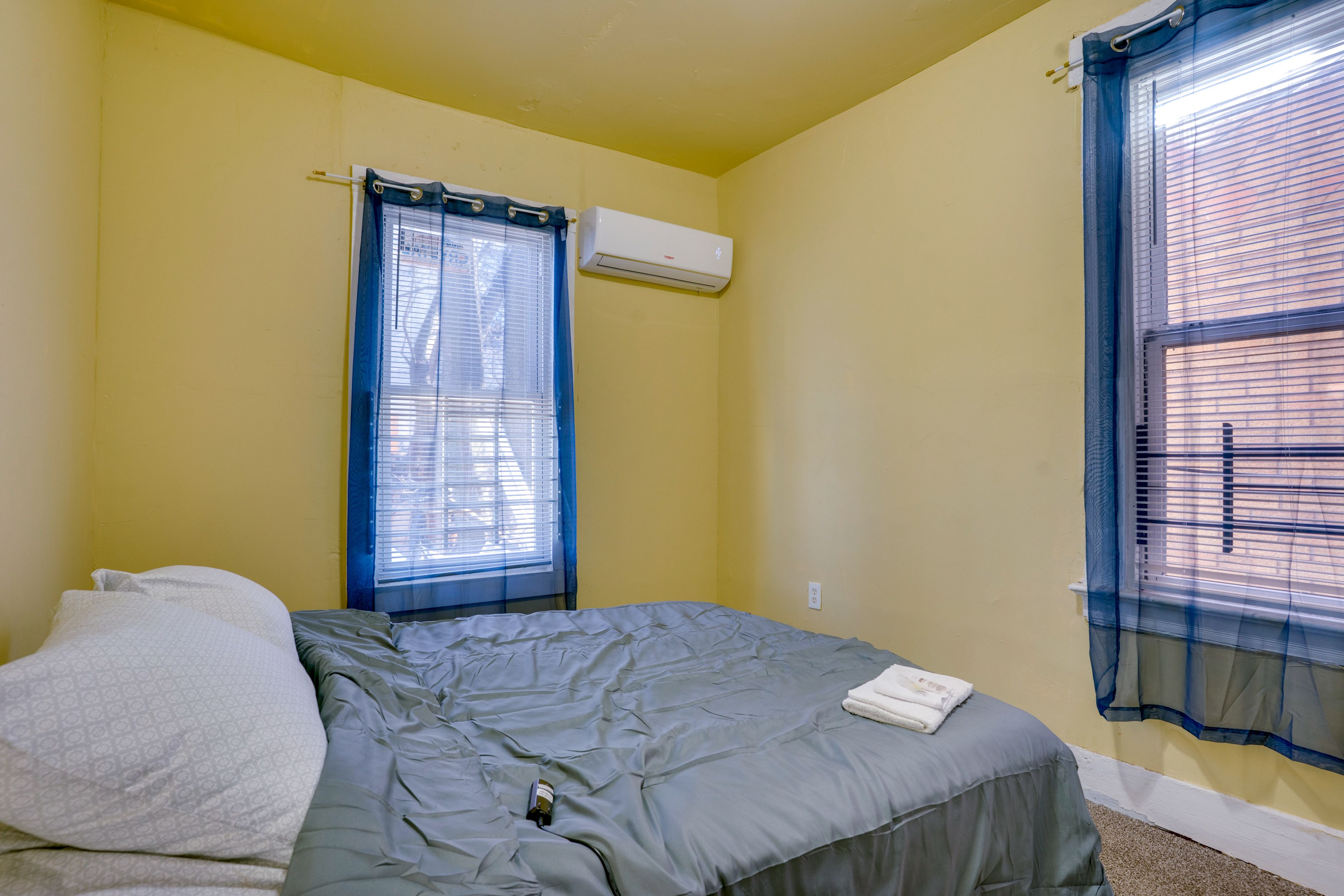 Bedroom 3 | Full Bed | Smart TV