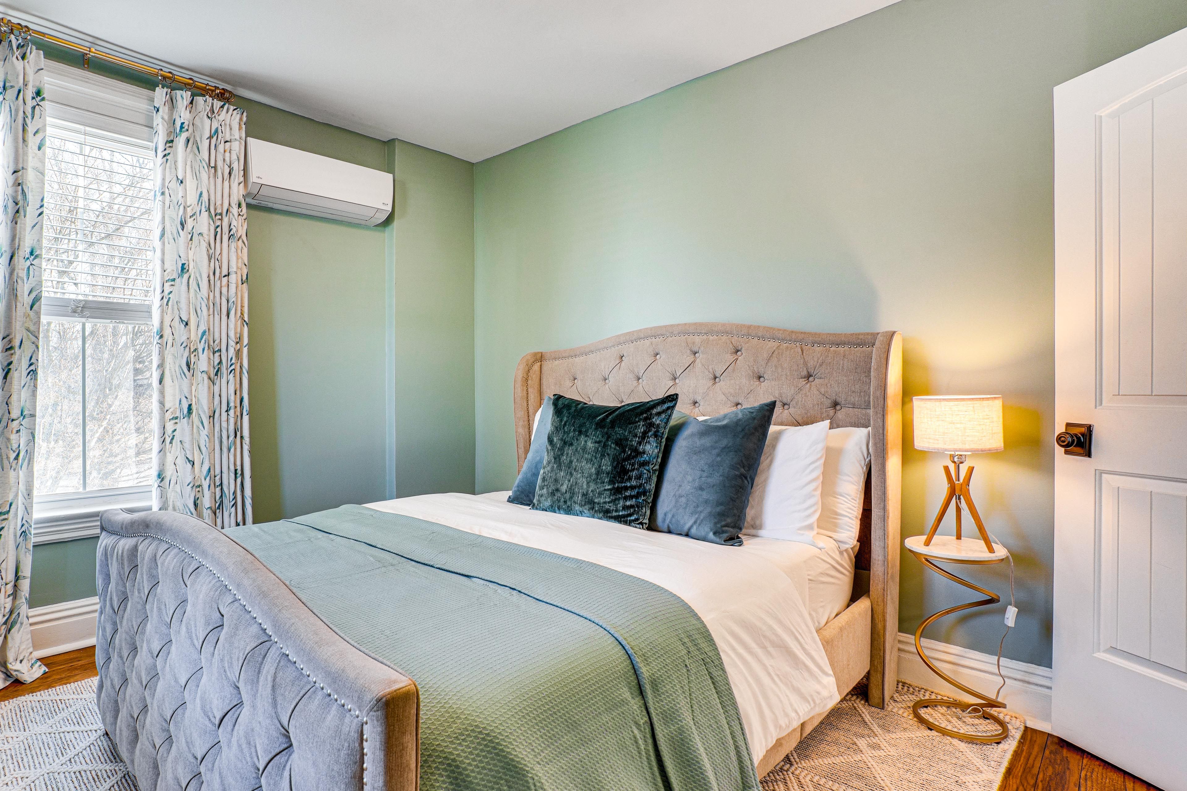 Bedroom 3 | Queen Bed | Twin Futon | 2nd Floor