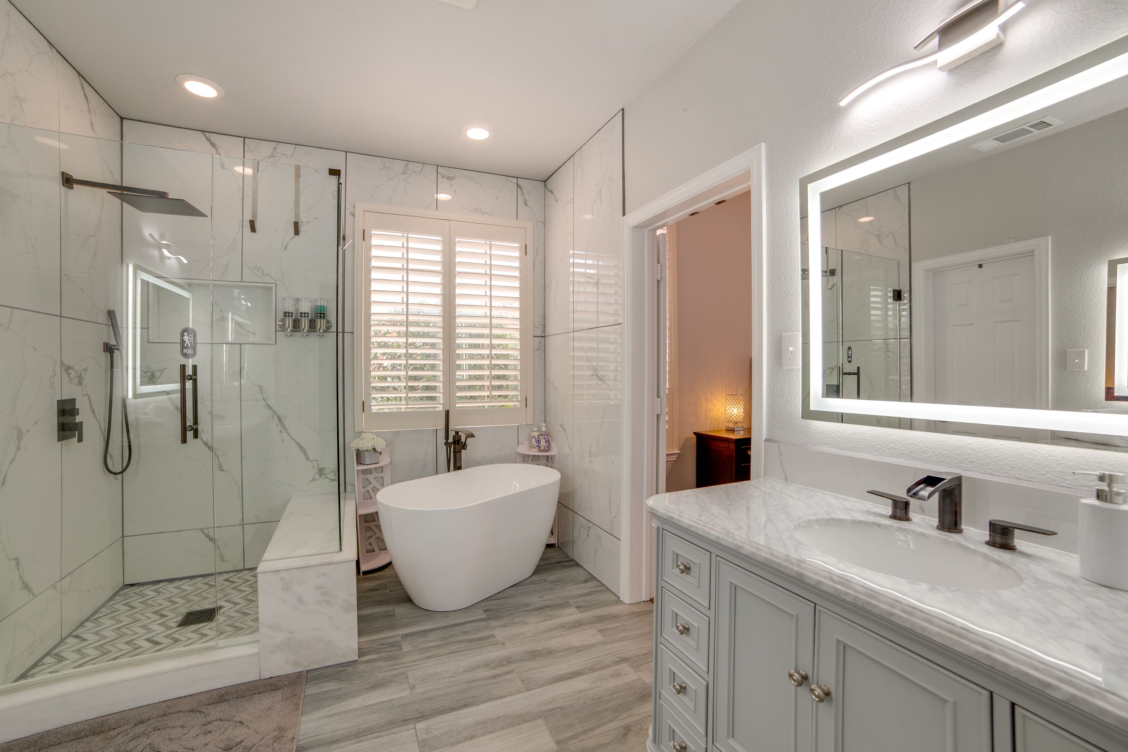 En-Suite Bathroom | 1st Floor