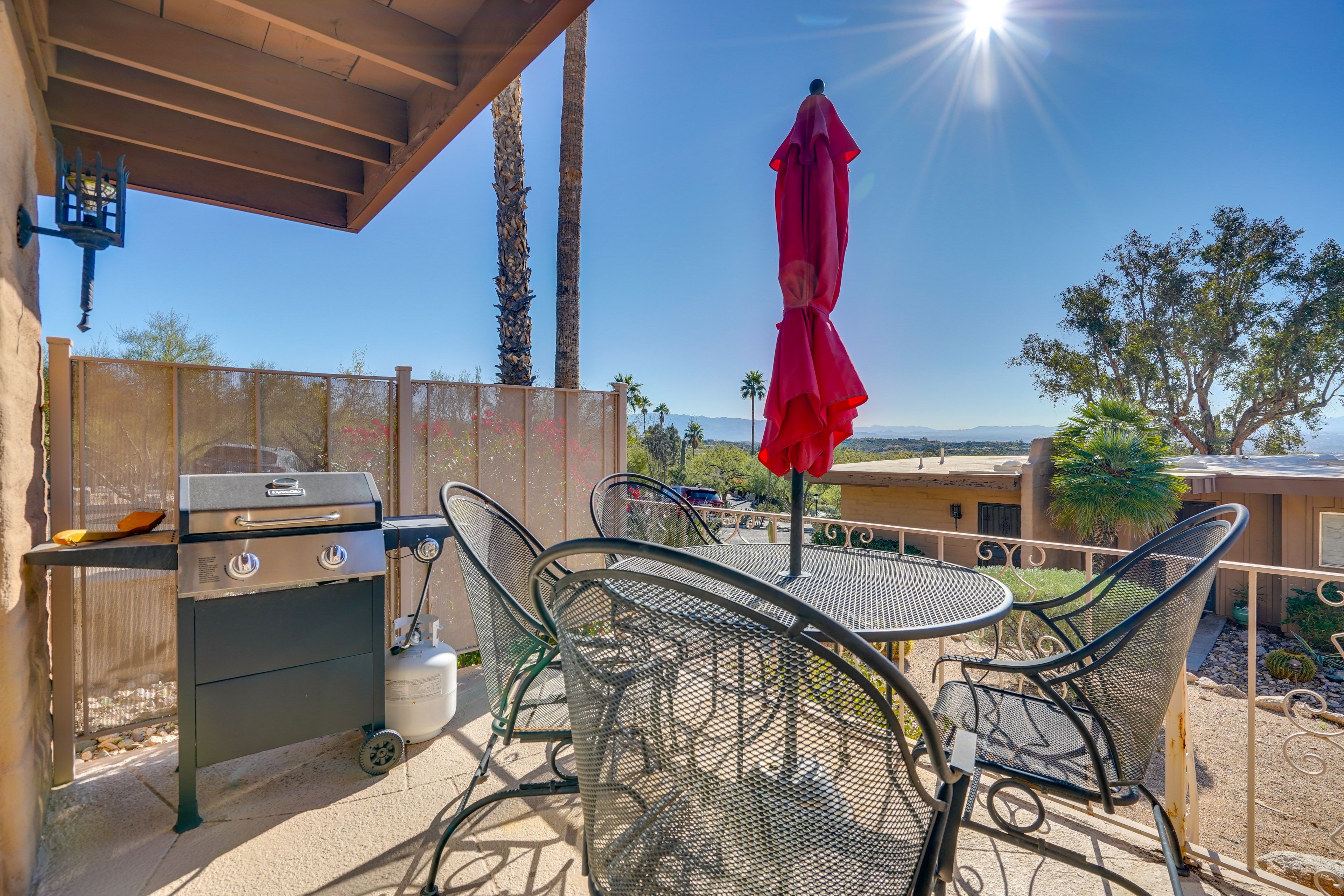 Tucson Vacation Rental | Studio | 1BA | 730 Sq Ft | 1 Step to Access