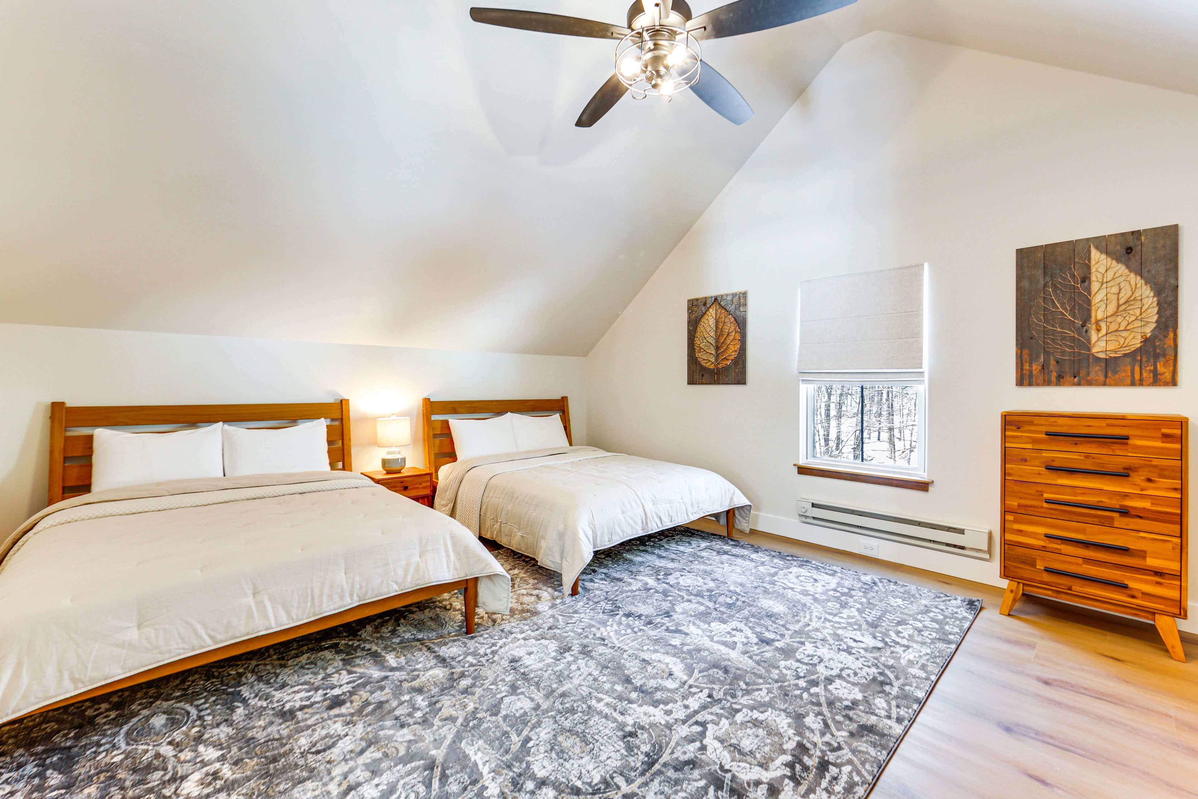 Bedroom 2 | Loft Level | 2 Queen Beds