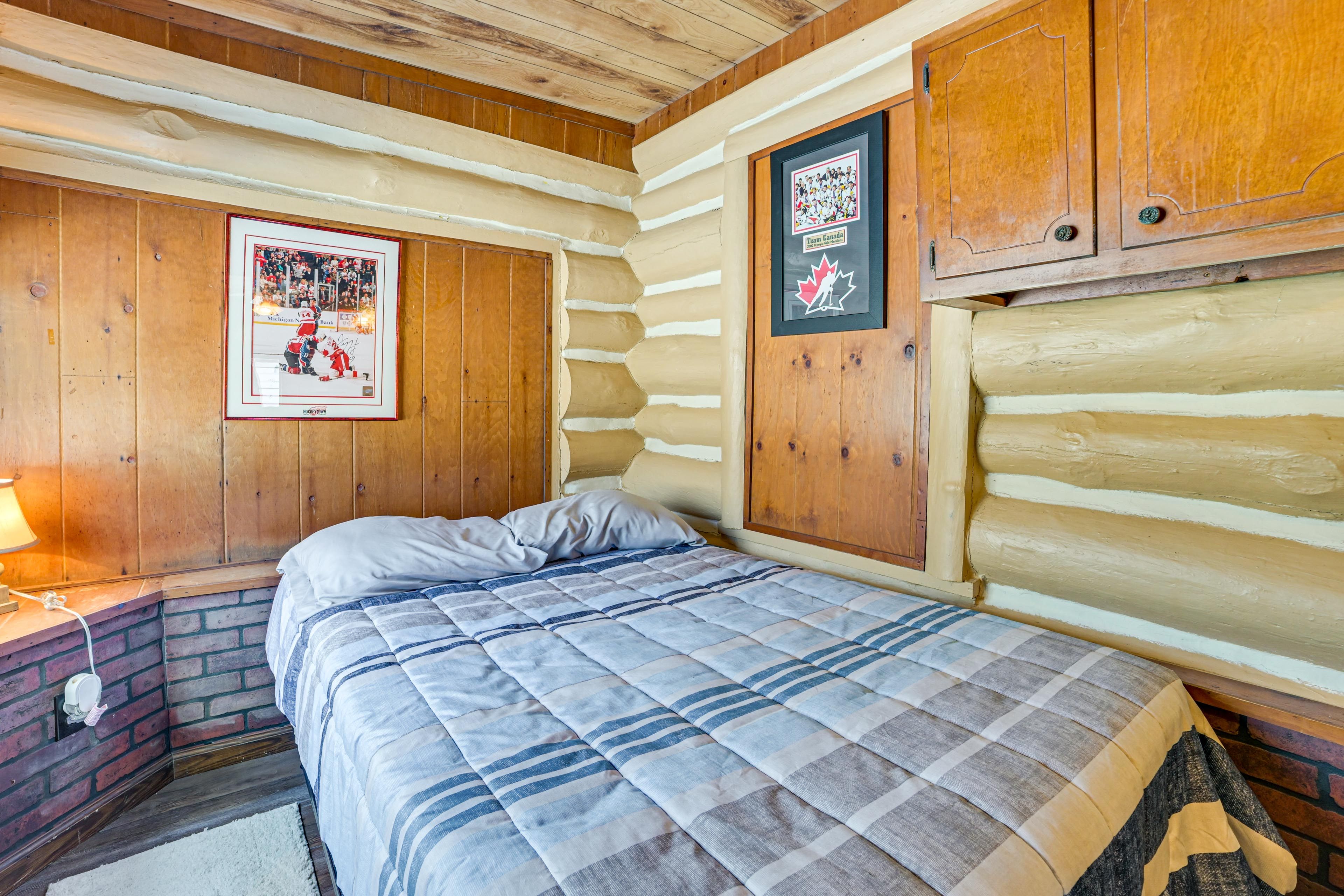 Bedroom 2 | Full Bed