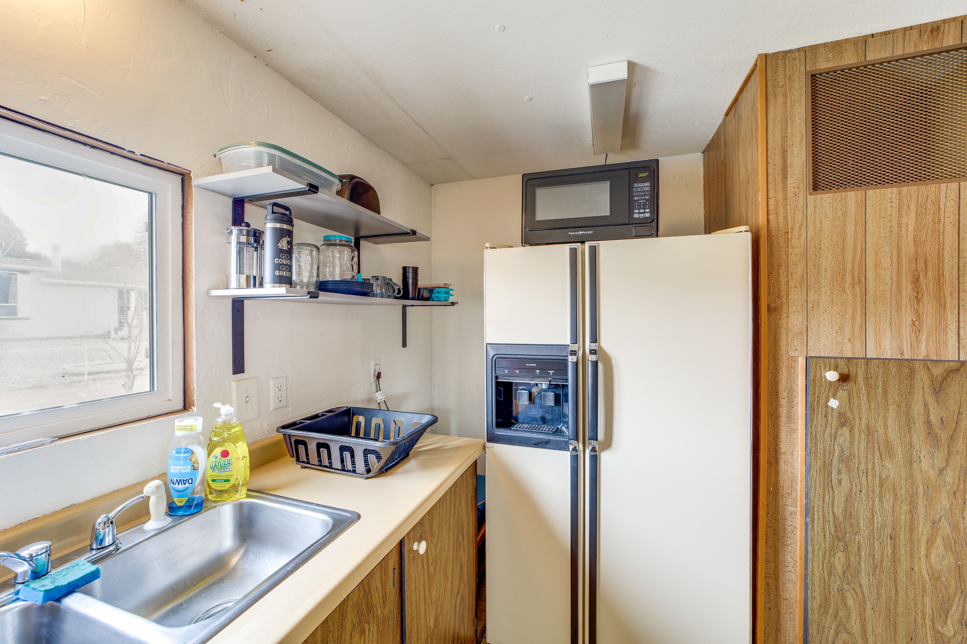 Kitchen | Keurig Coffee Maker