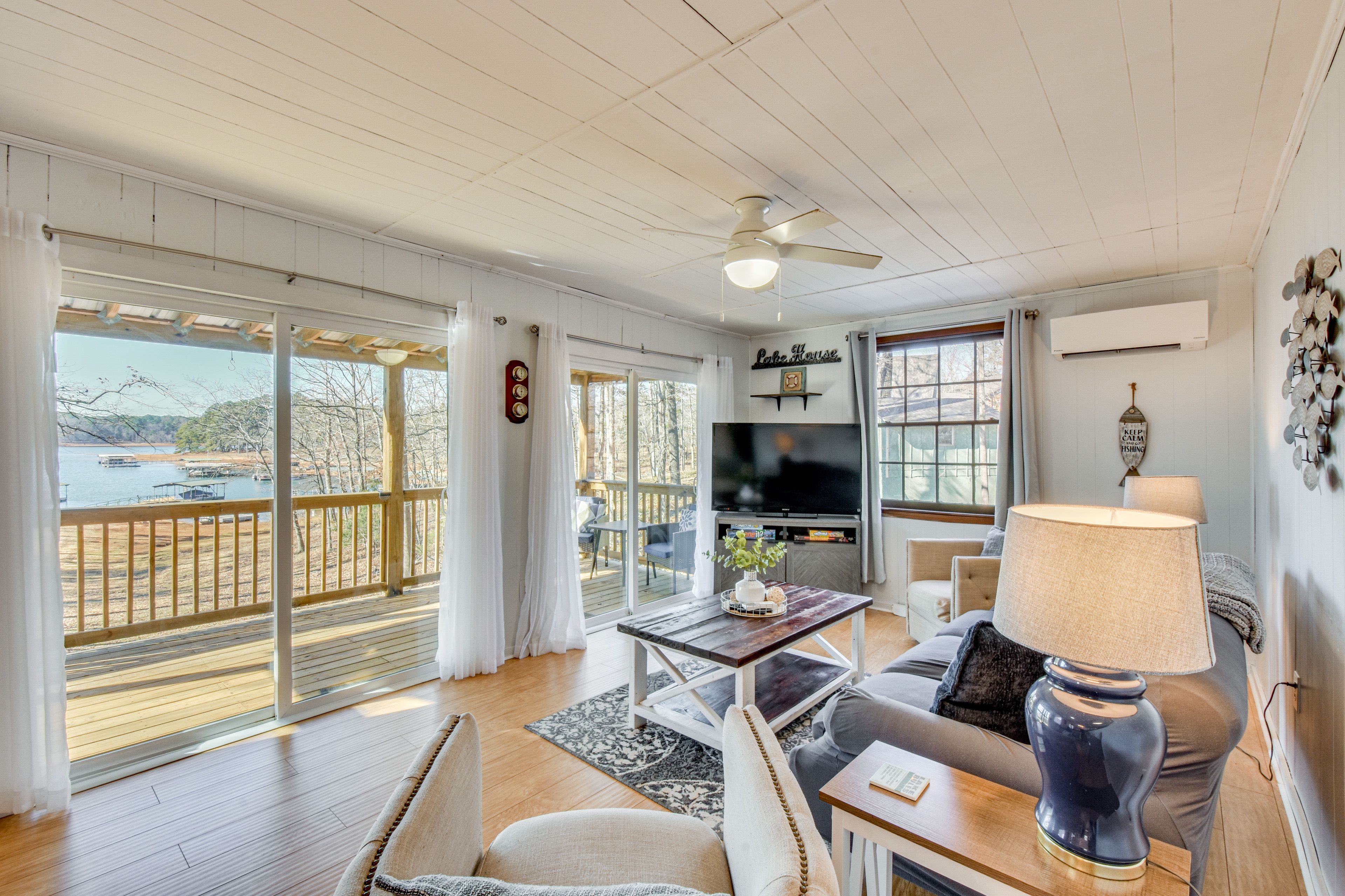 Hartwell Vacation Rental | 5BR | 3.5BA | Steps Required | 2,400 Sq Ft