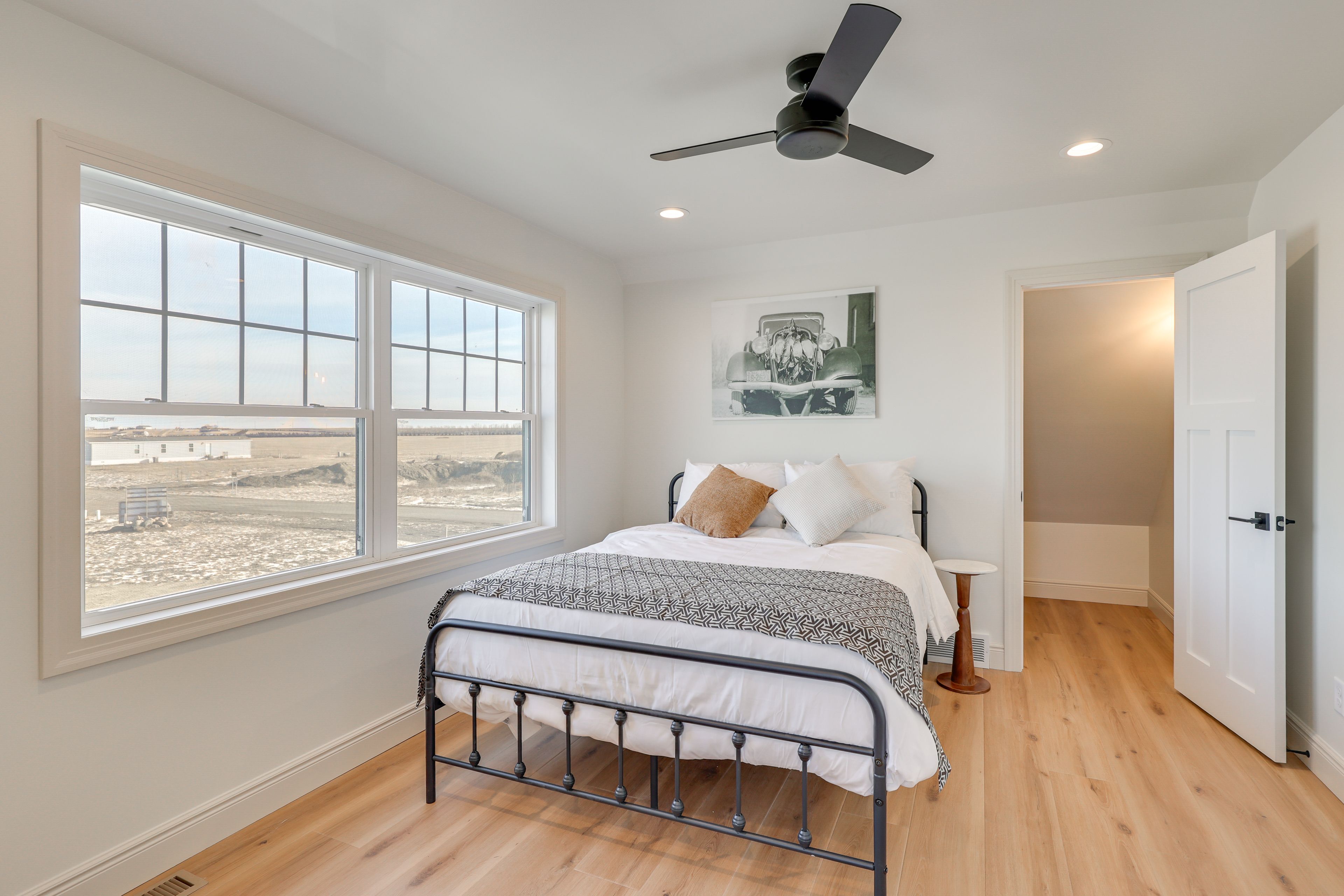 Bedroom 3 | Queen Bed | 2nd Floor