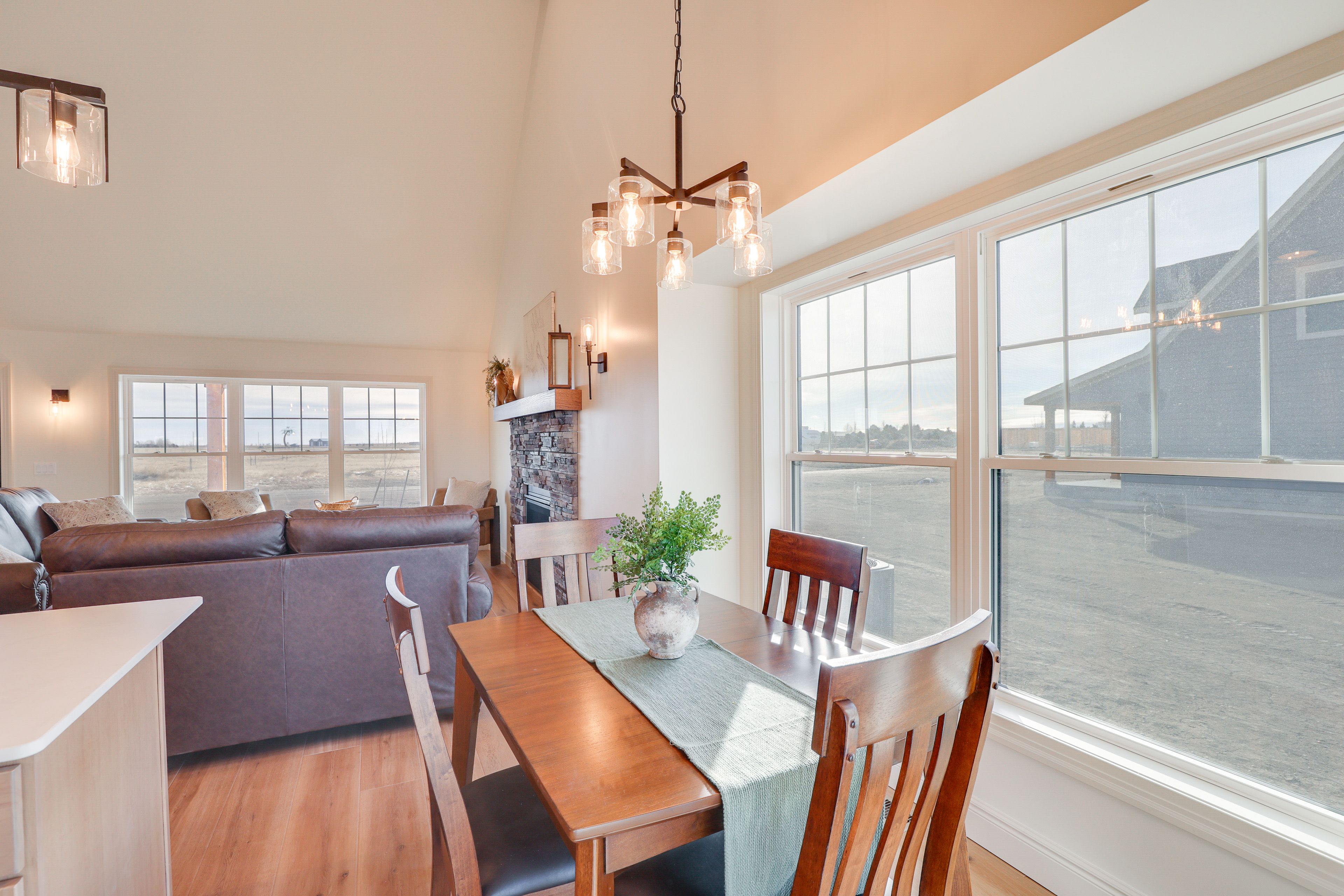 Dining Area | 1st Floor