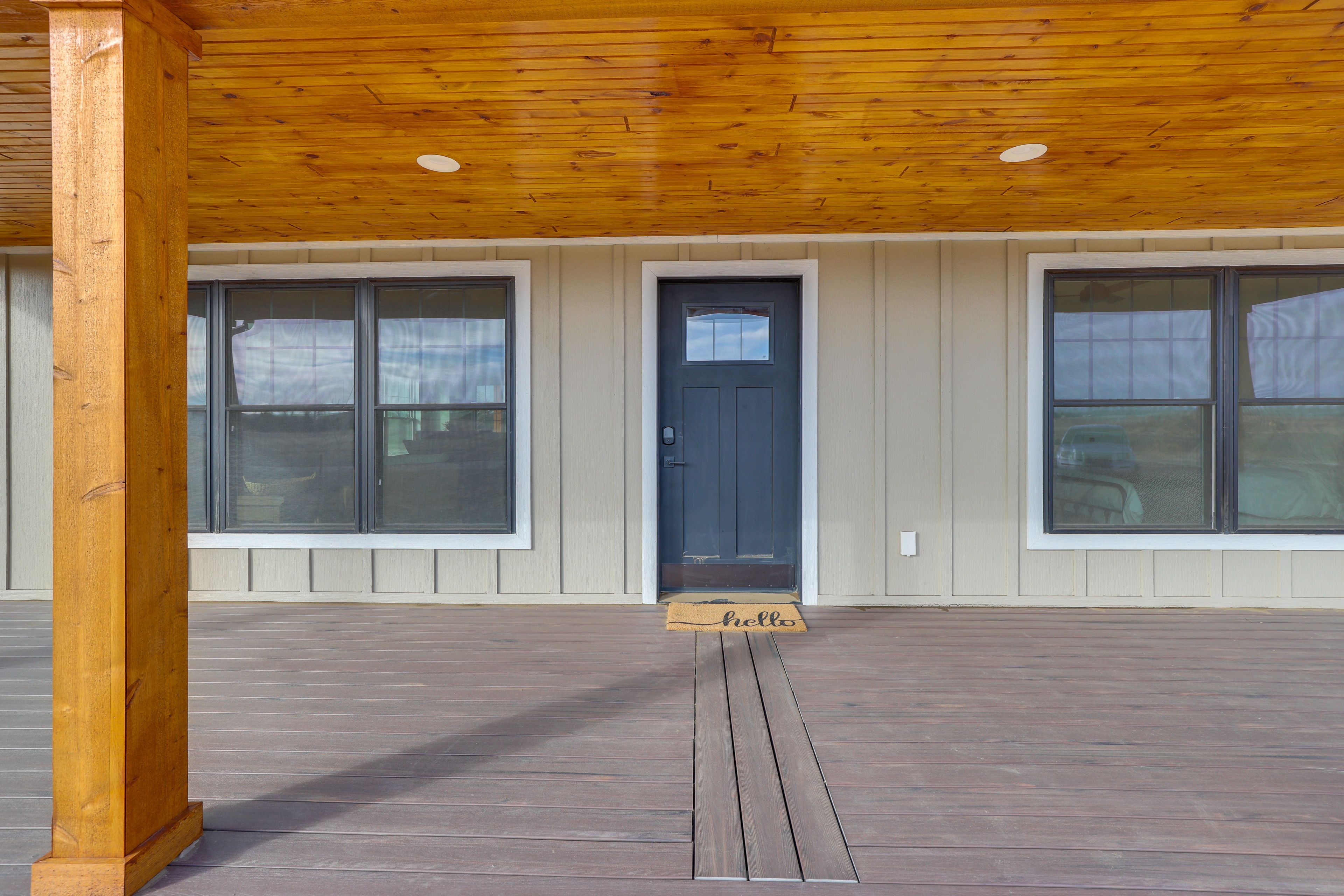 Property Exterior | No RV Parking