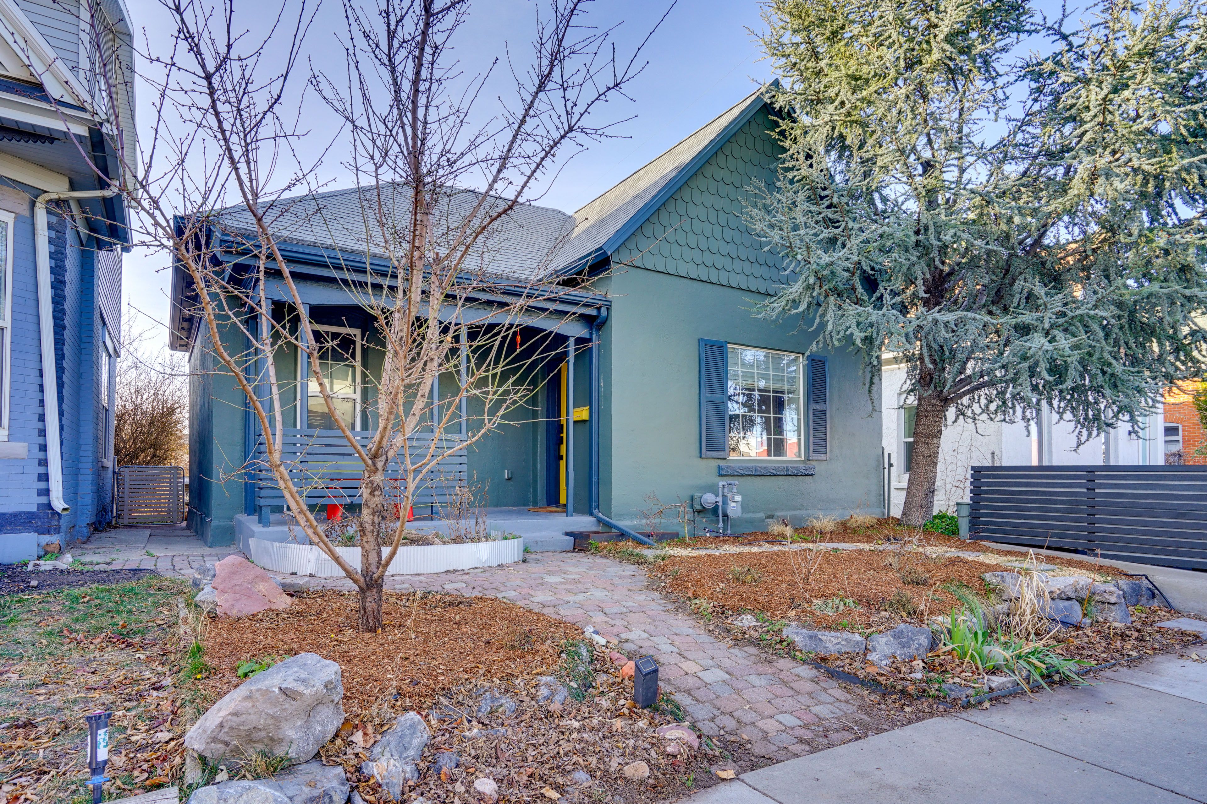 Parking | Free Street Parking (First-Come, First-Served)