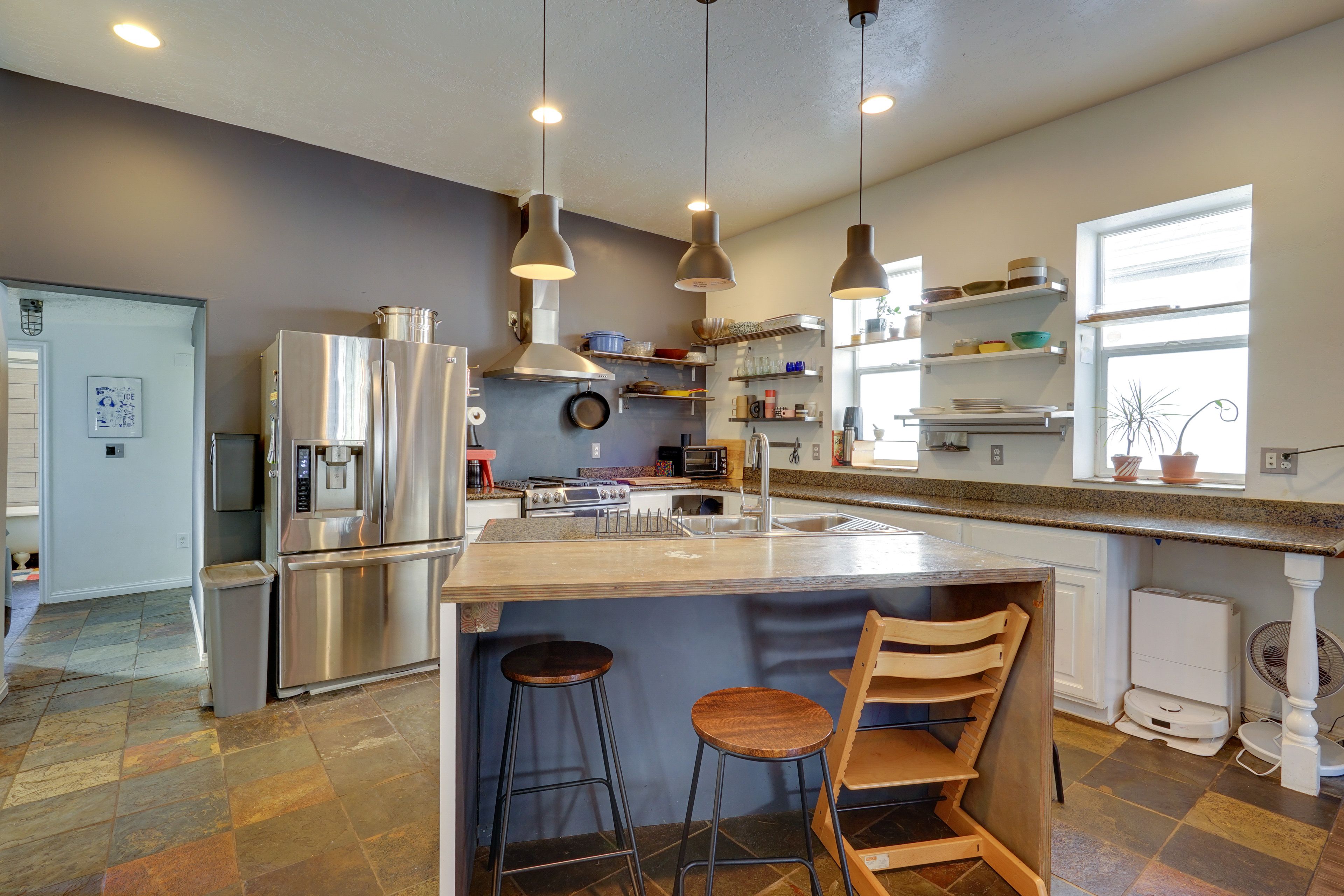 Kitchen | Dishwasher