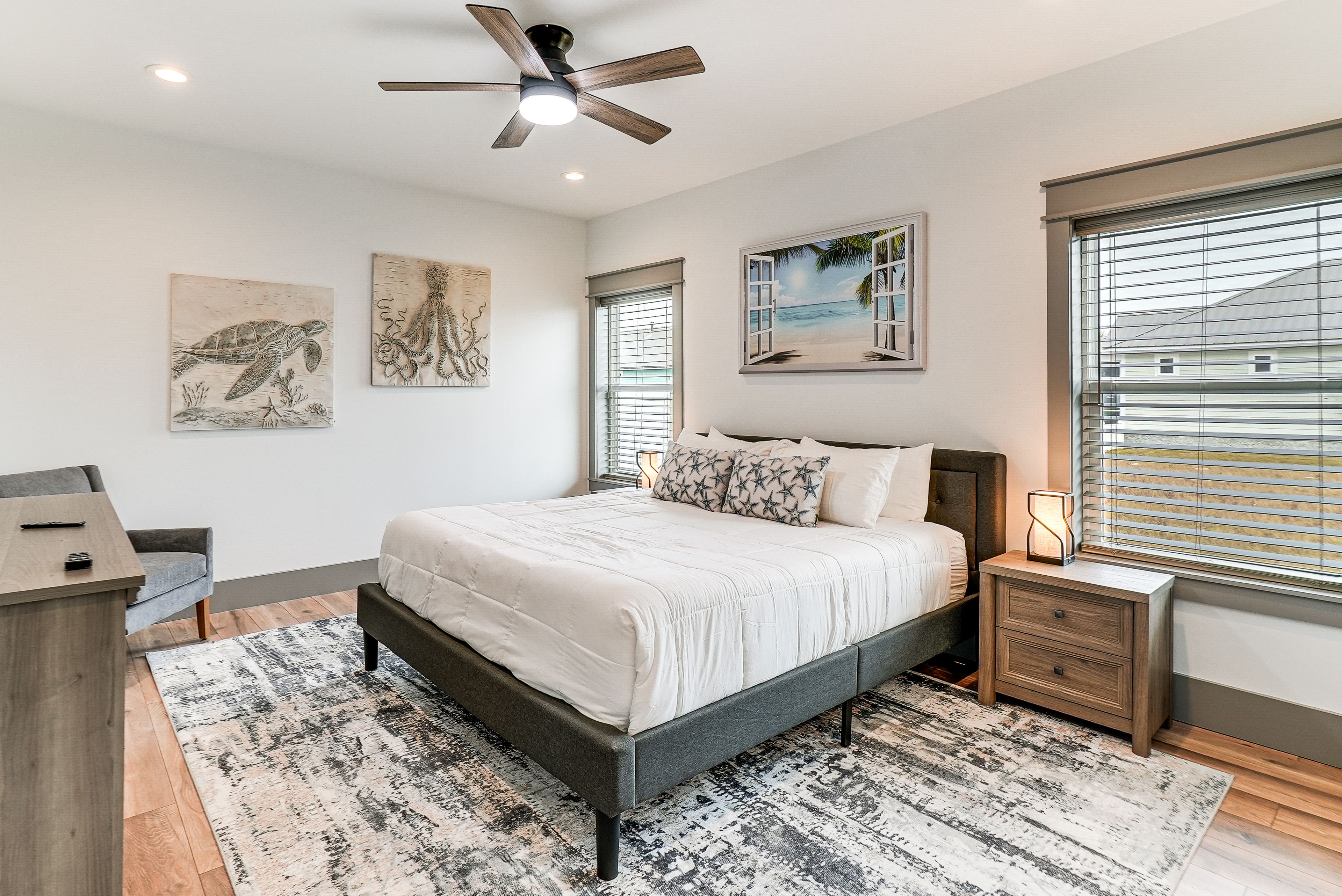 Bedroom 1 | King Bed | Main Level