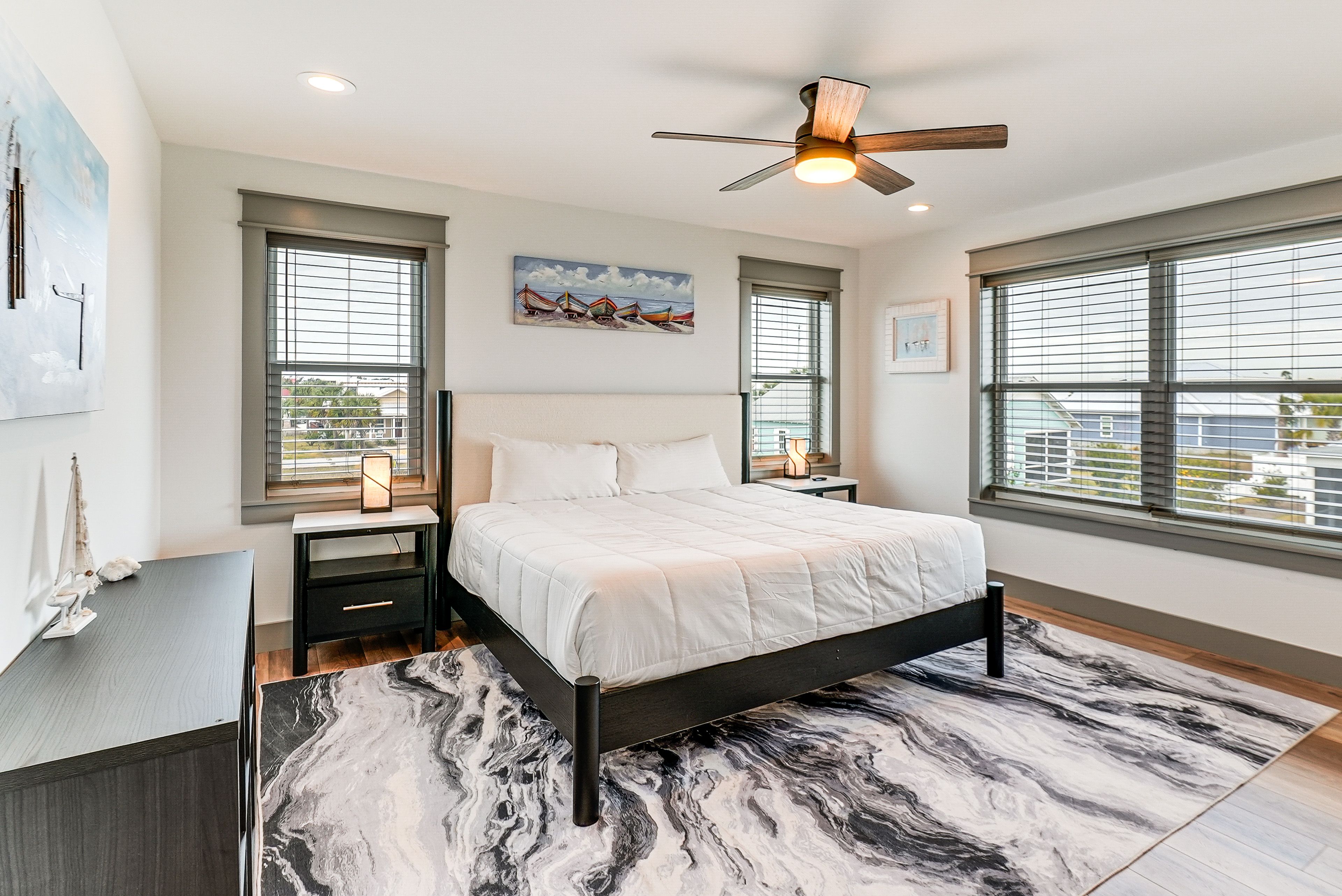 Bedroom 2 | King Bed | Upper Level