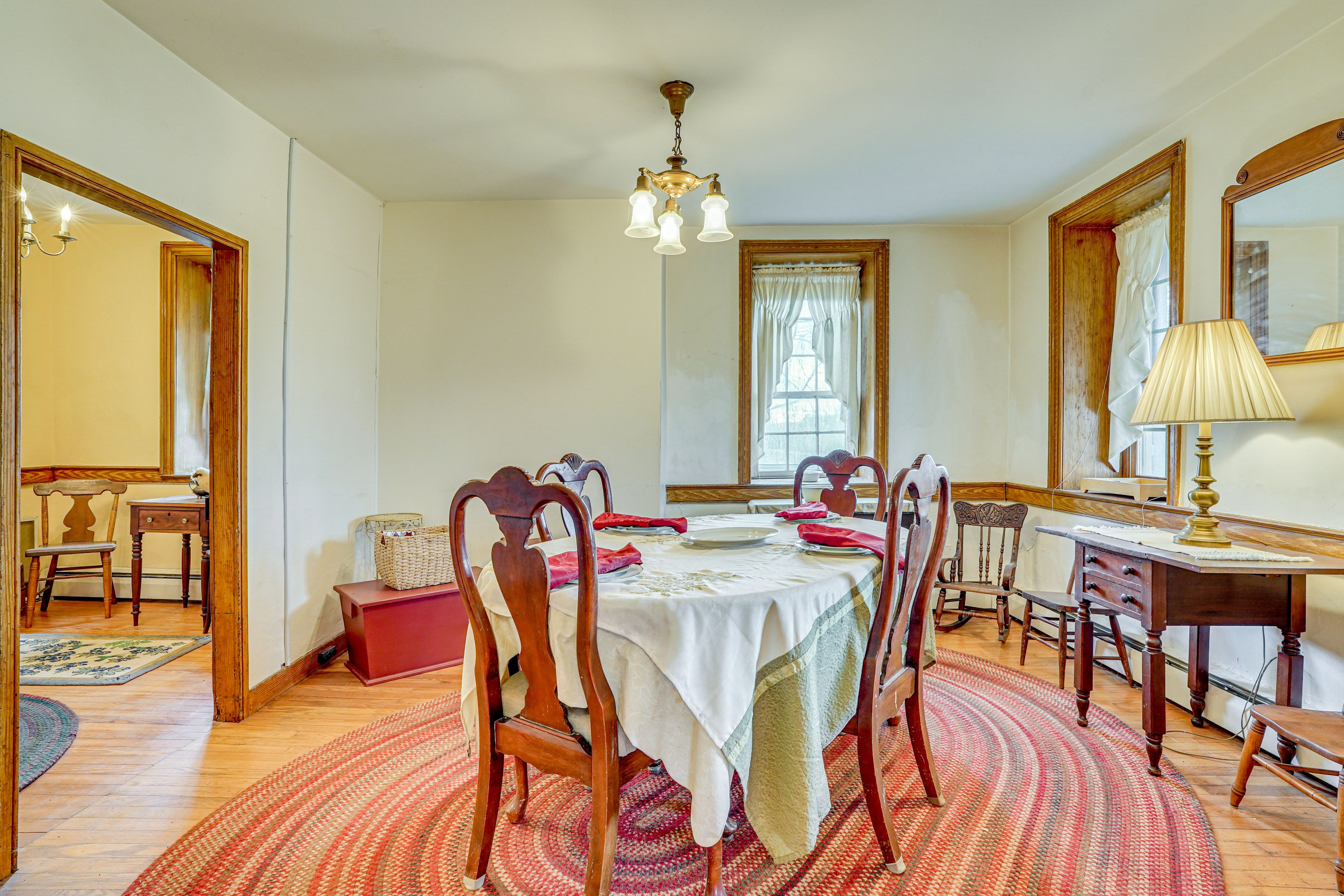 Dining Area 1 | Dishware/Flatware Provided | 1st Floor