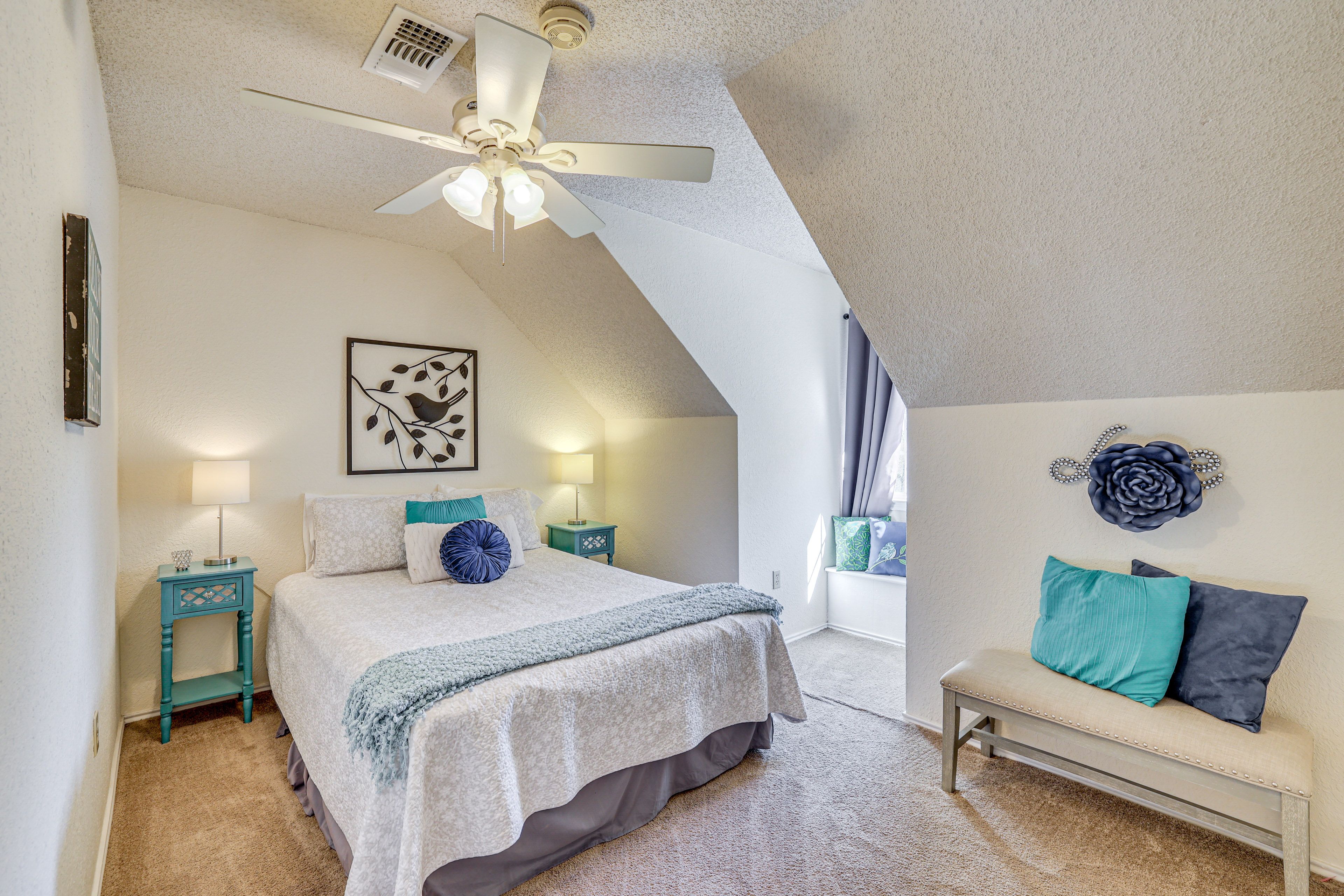 Bedroom 3 | Queen Bed | 2nd Floor