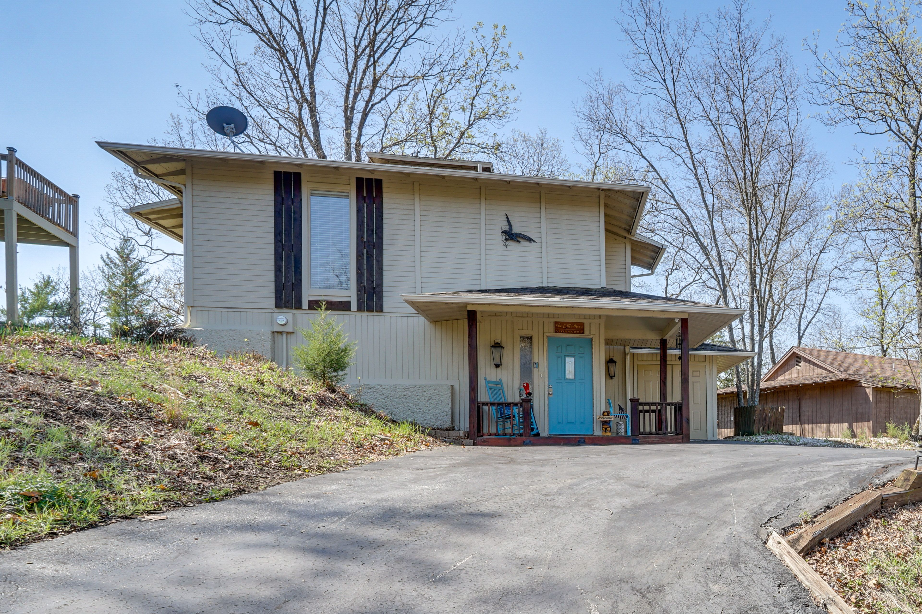 Driveway Parking (2 Vehicles)