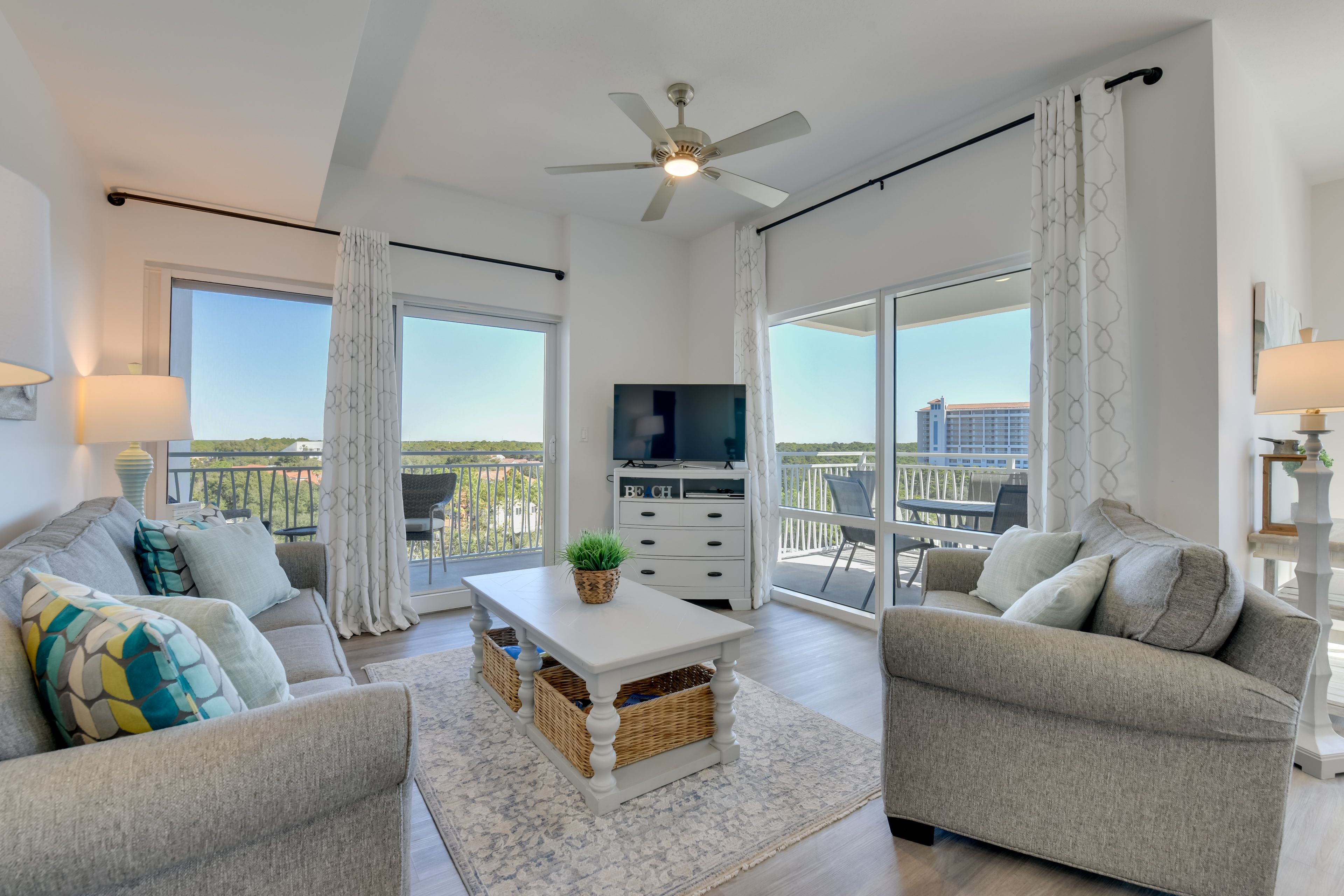 Destin Vacation Rental | 1BR | 1BA | 819 Sq Ft | Step-Free Access