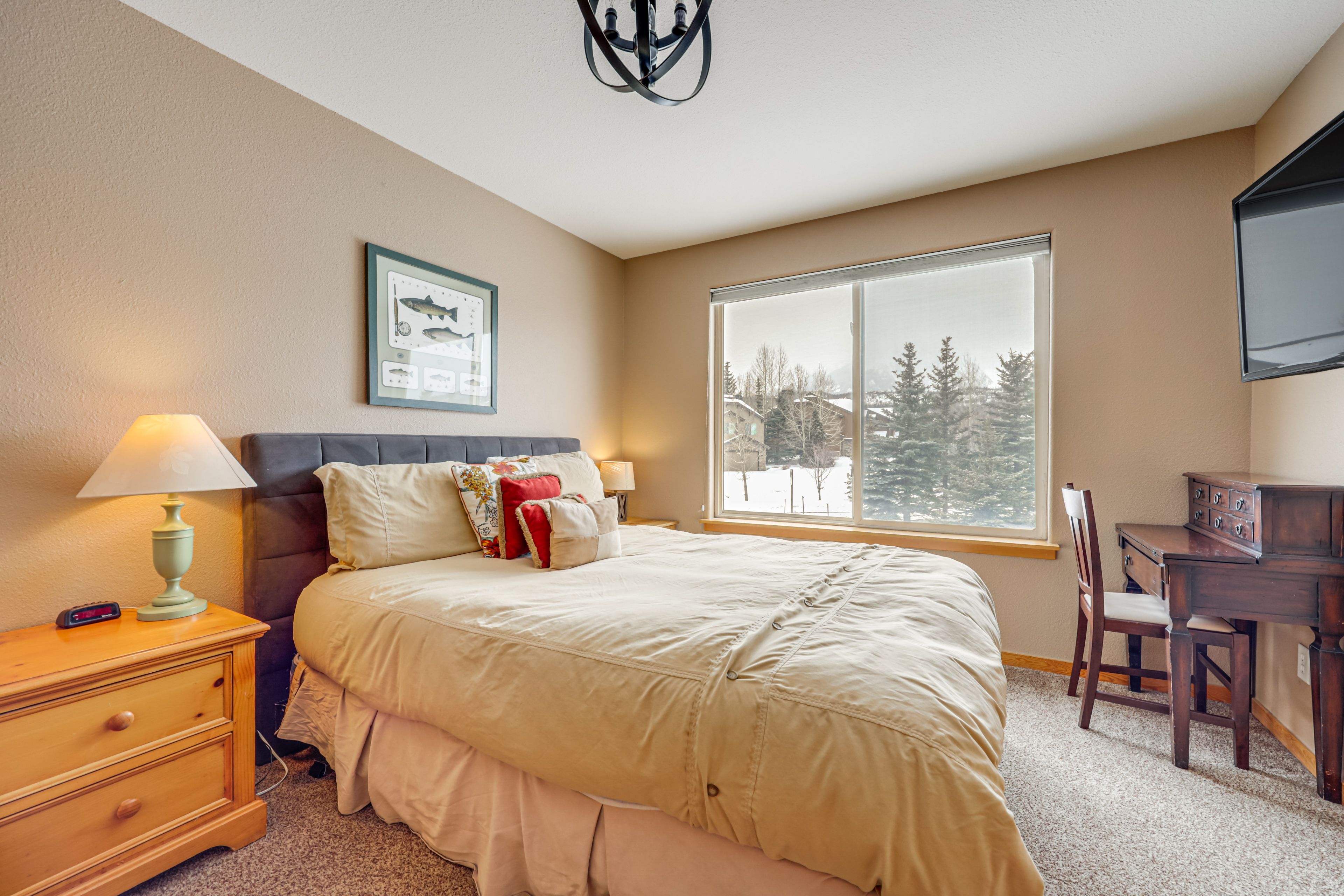 Bedroom 3 | Queen Bed | 2nd Floor