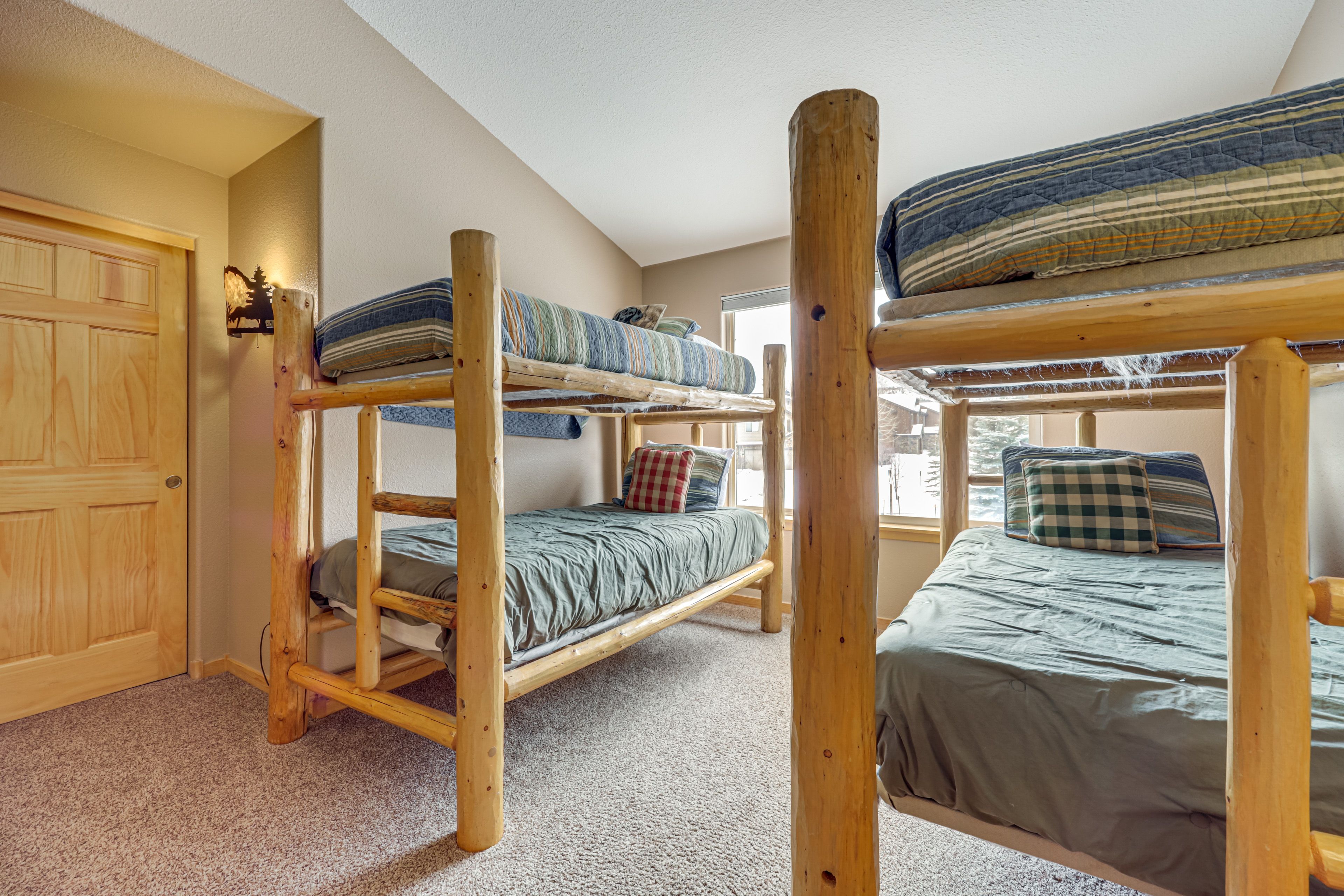 Bedroom 4 | 2 Twin Bunk Beds | 2nd Floor