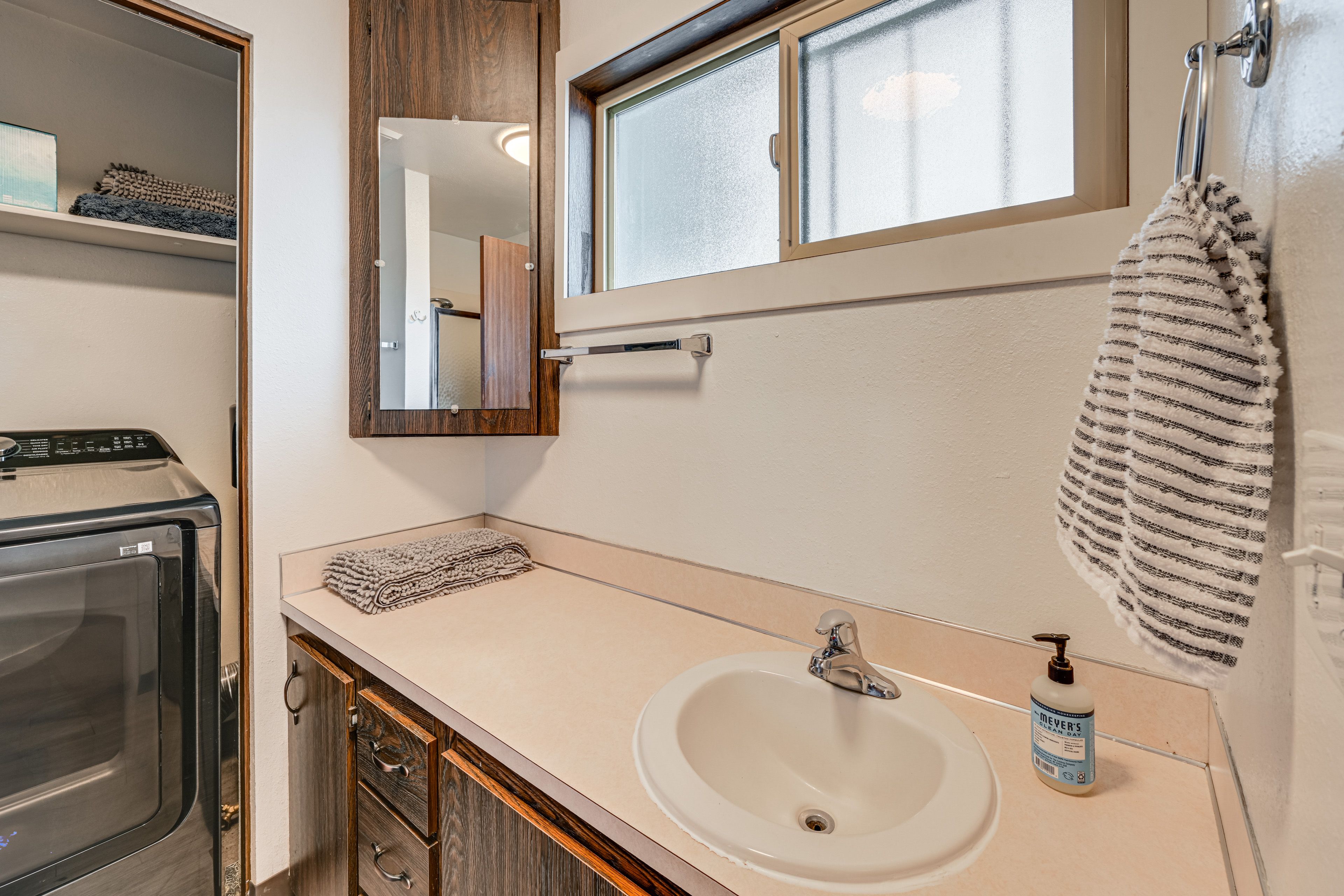 Full Bath | Washer Dryer | 1st Floor