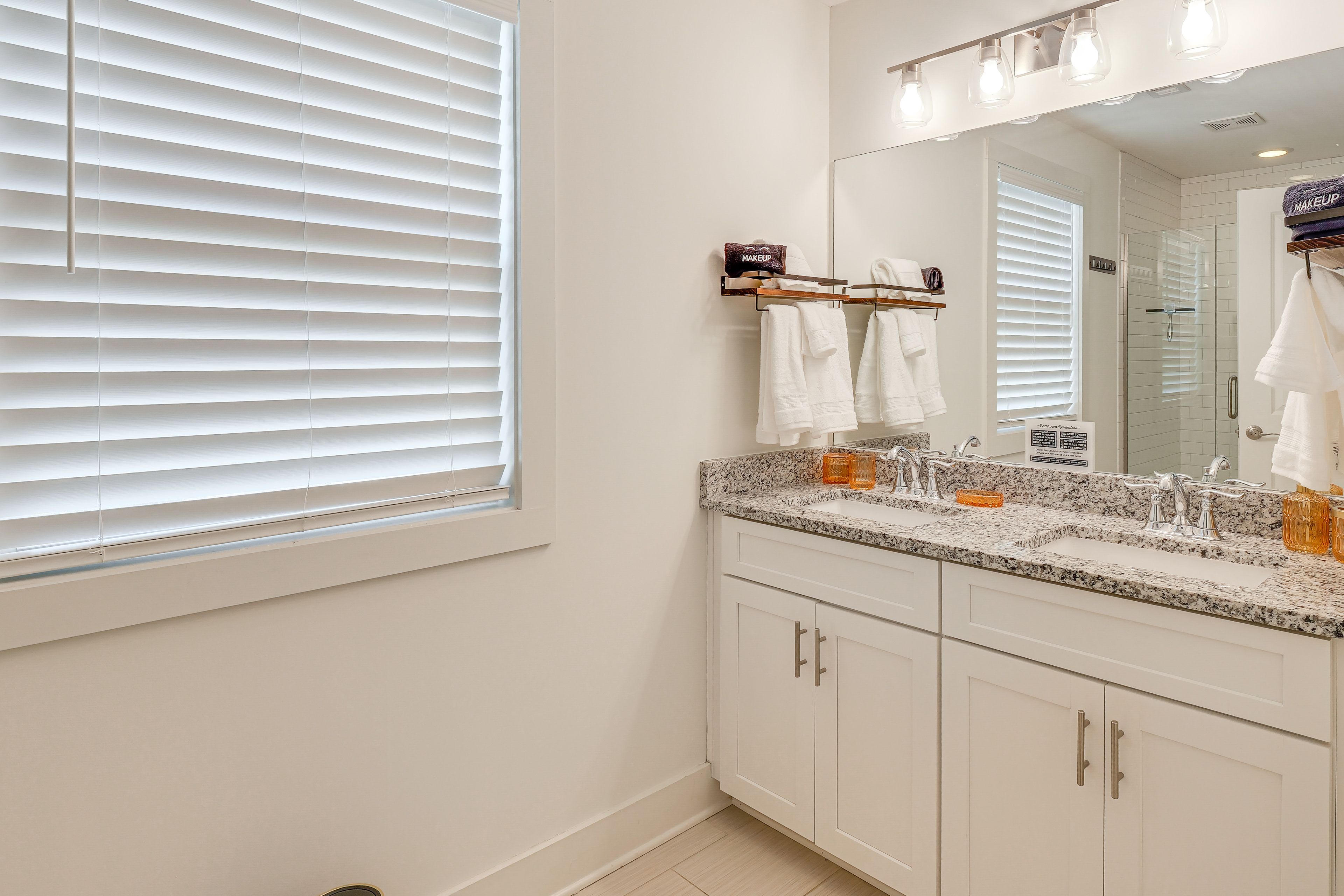 En-Suite Bathroom | 2nd Floor