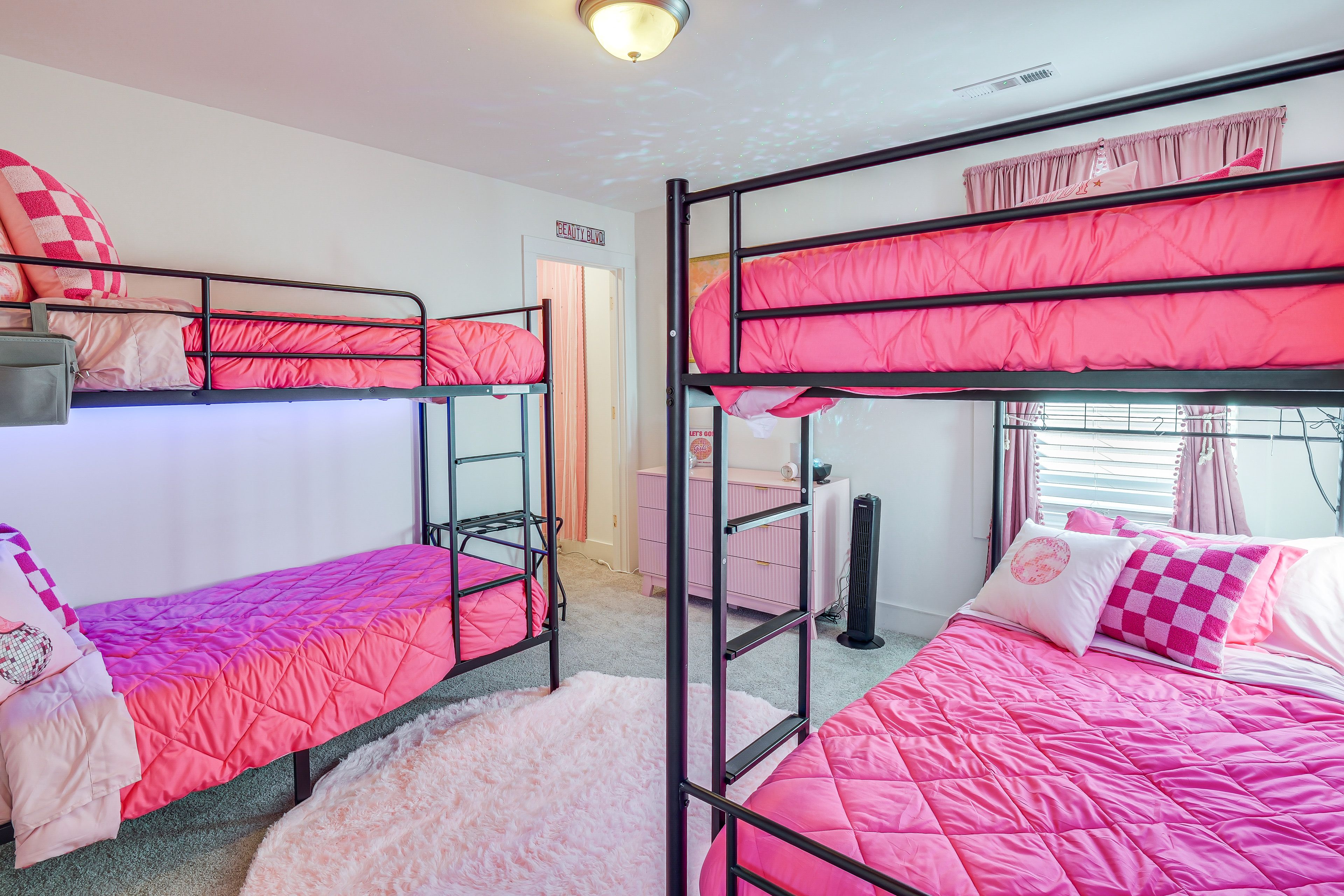 Bedroom 3 | 2 Twin Bunk Beds | 2nd Floor