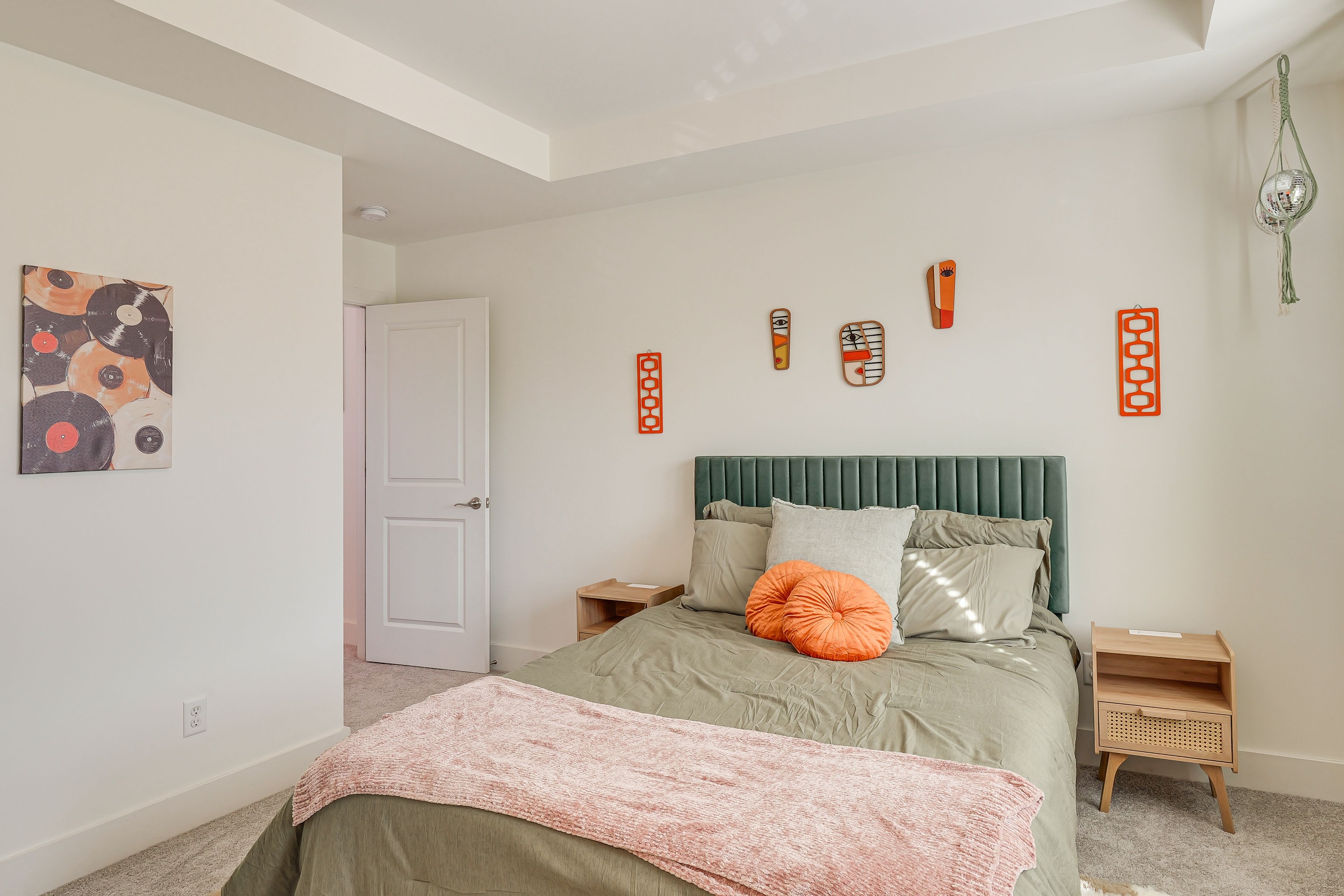 Bedroom 2 | Queen Bed | 2nd Floor