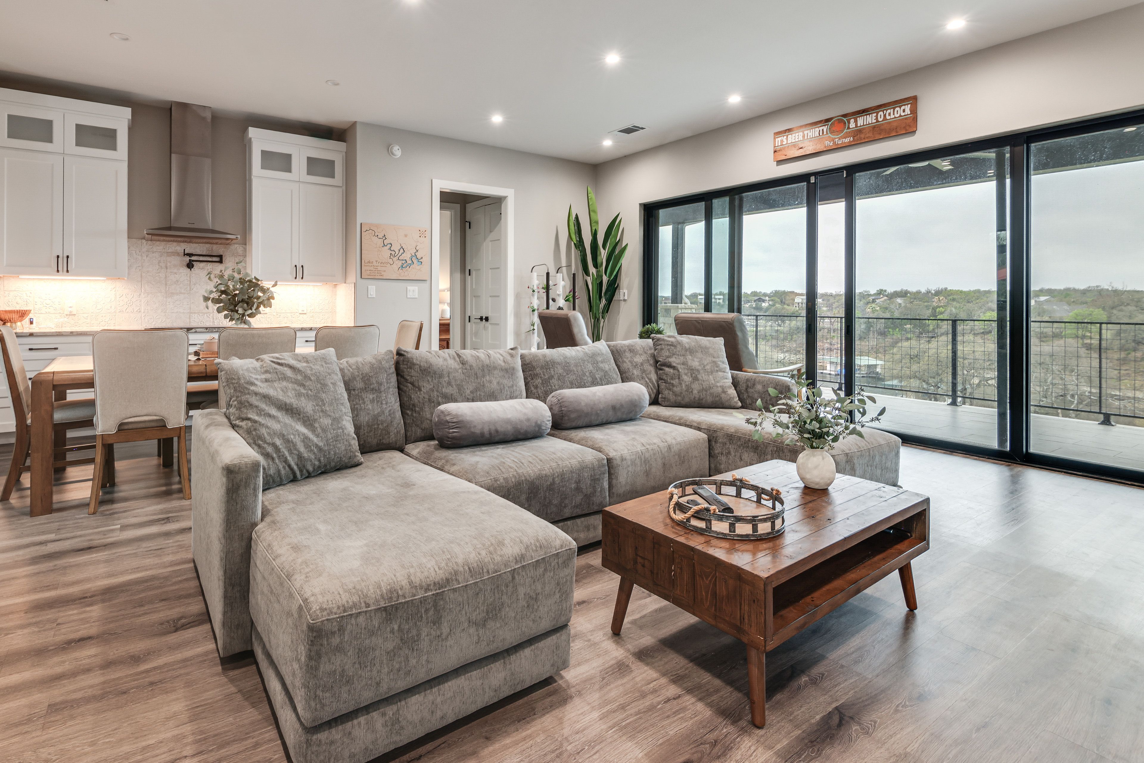 Living Room | Fireplace | Flat-Screen TV | 2nd Floor