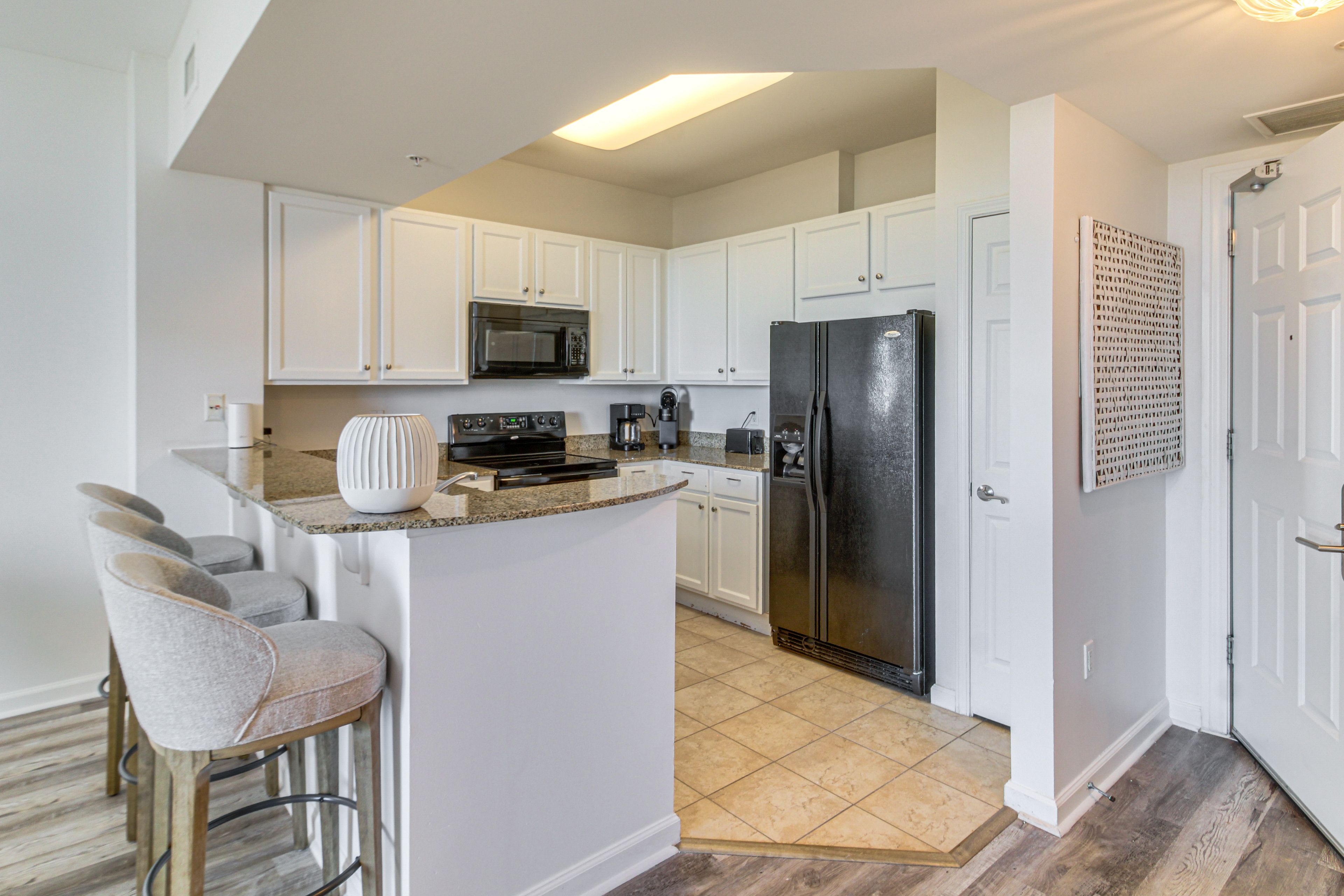 Property Interior | Single-Story Condo