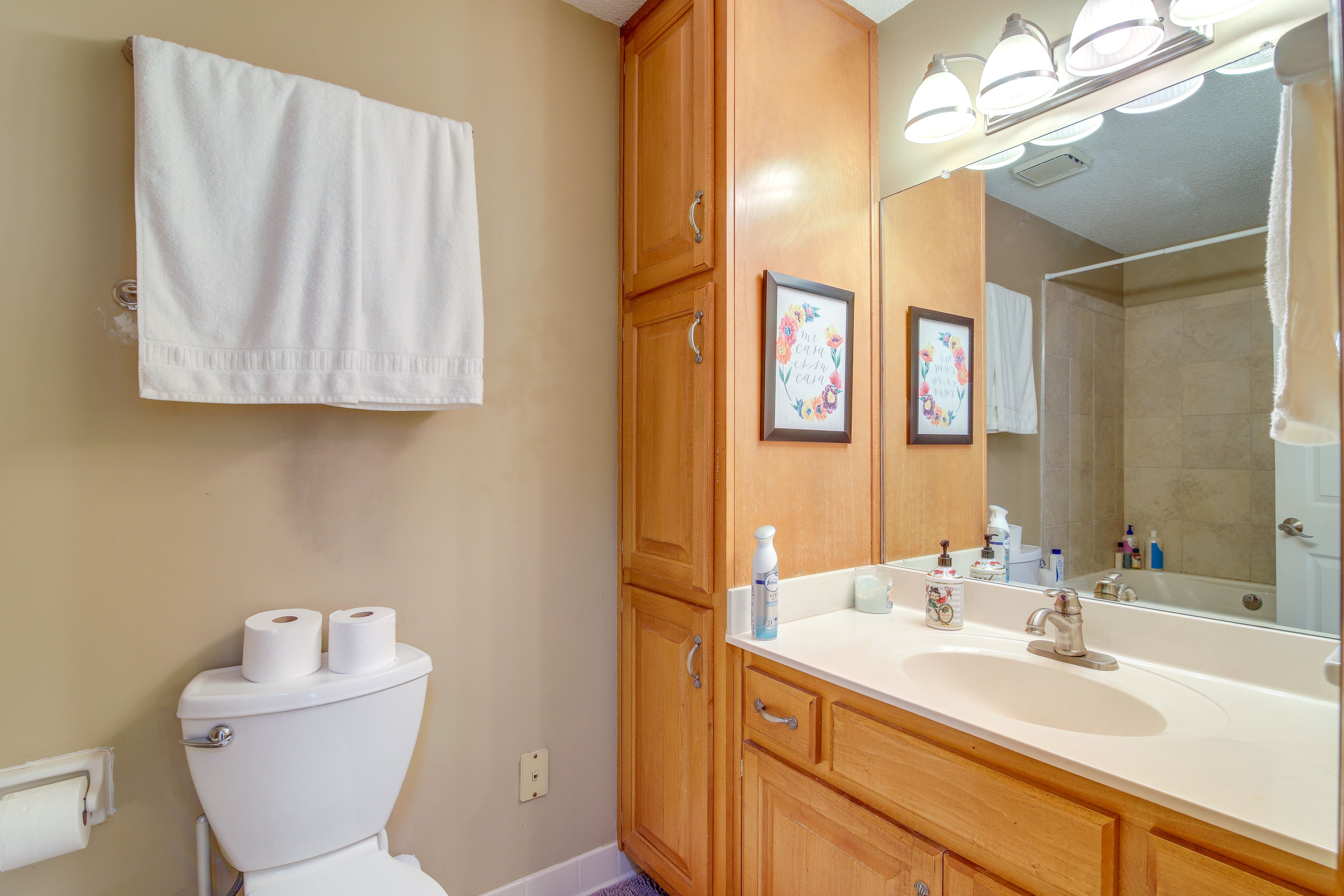 Bathroom | Jetted Tub