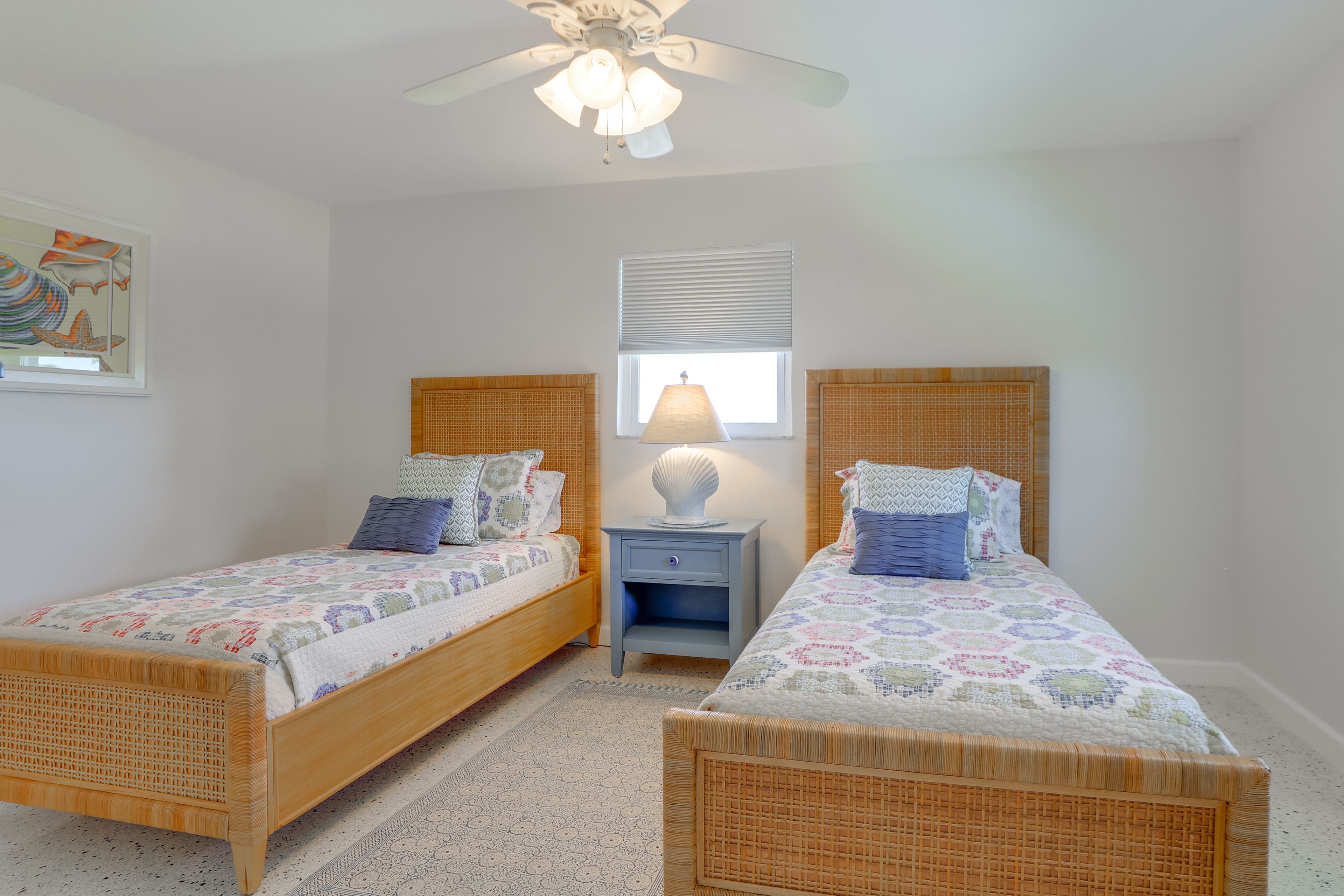 Bedroom 2 | 2 Twin Beds