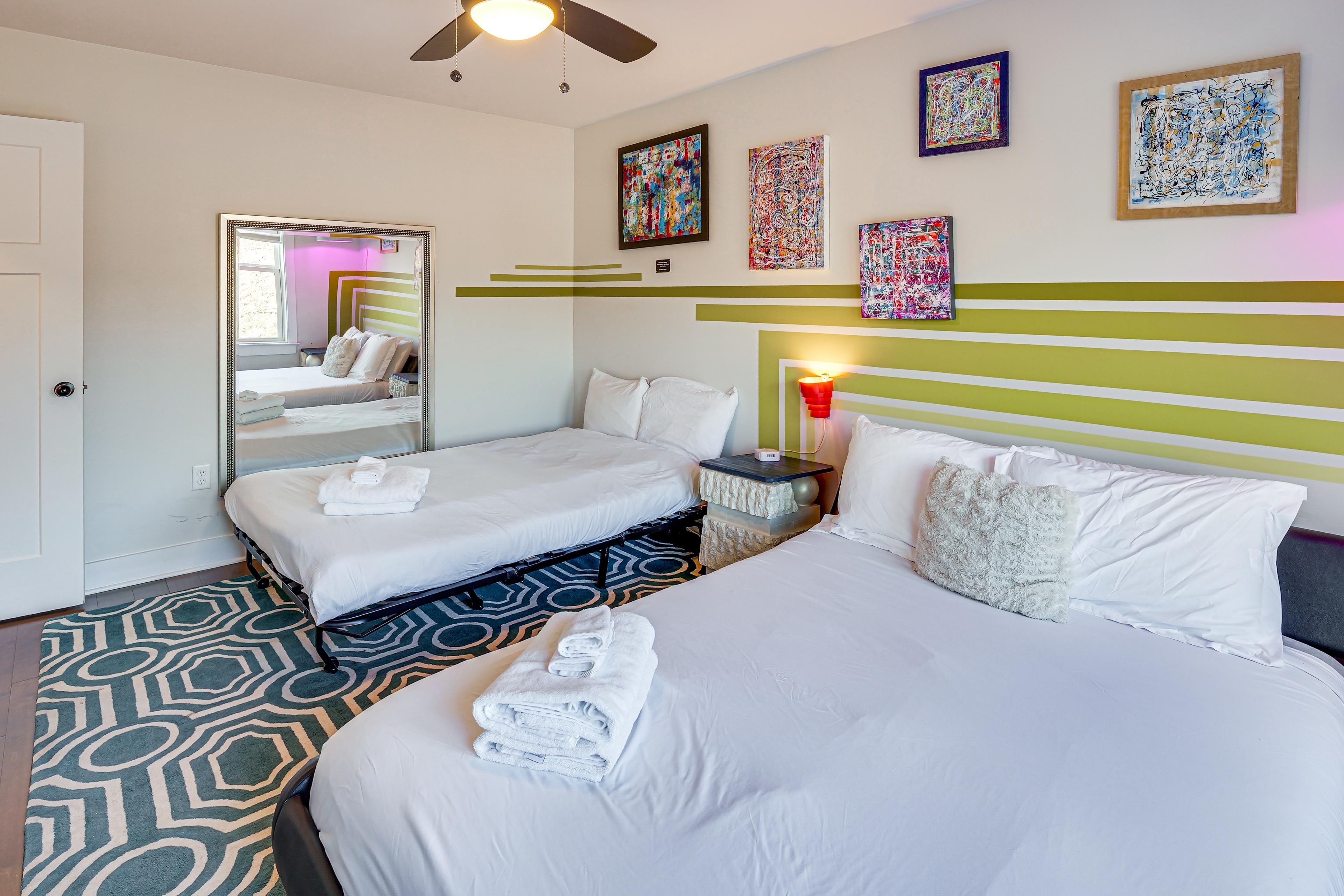 Bedroom 1 | King Bed | Full Bed | 2nd Floor